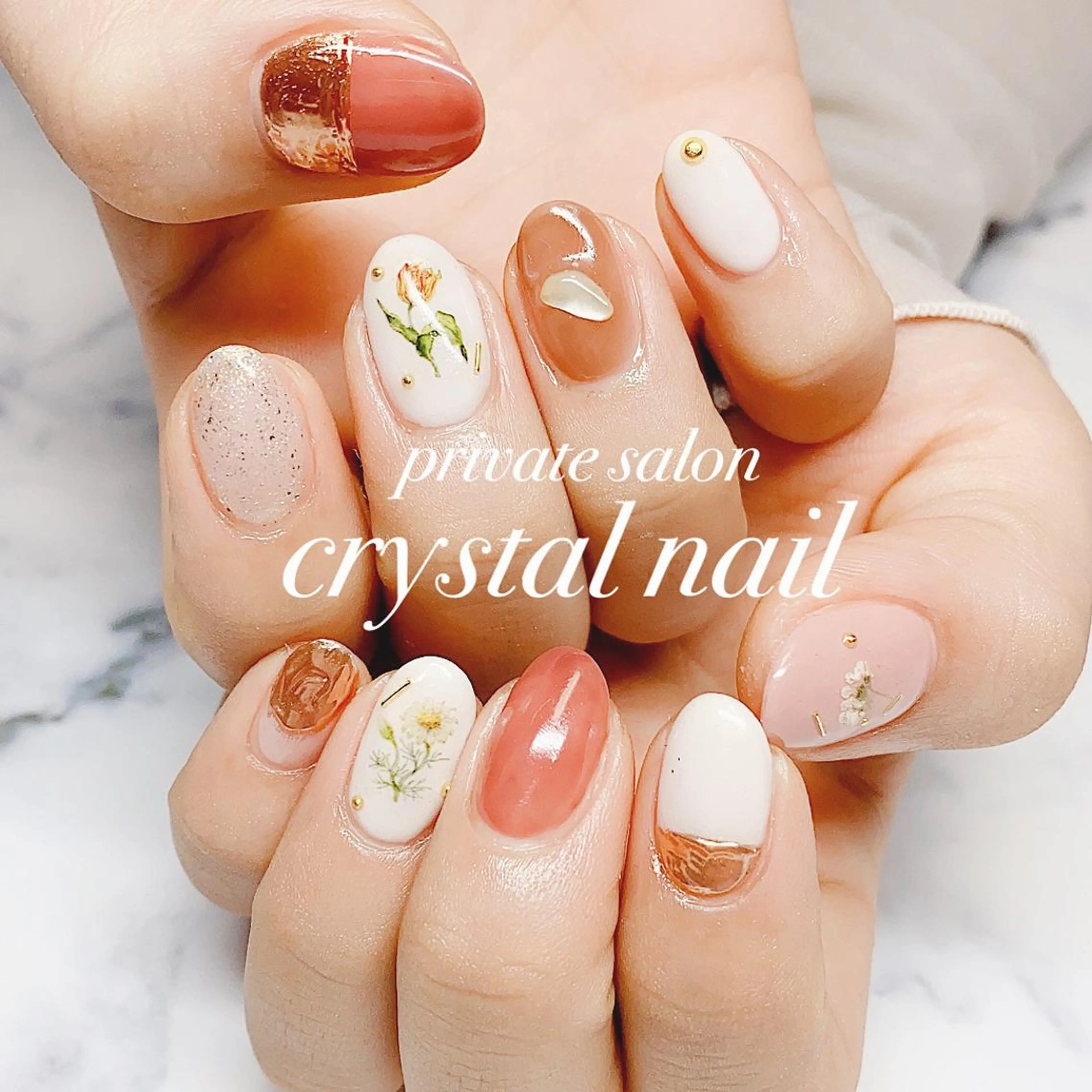ネイル Crystal Nailのネイルデザイン