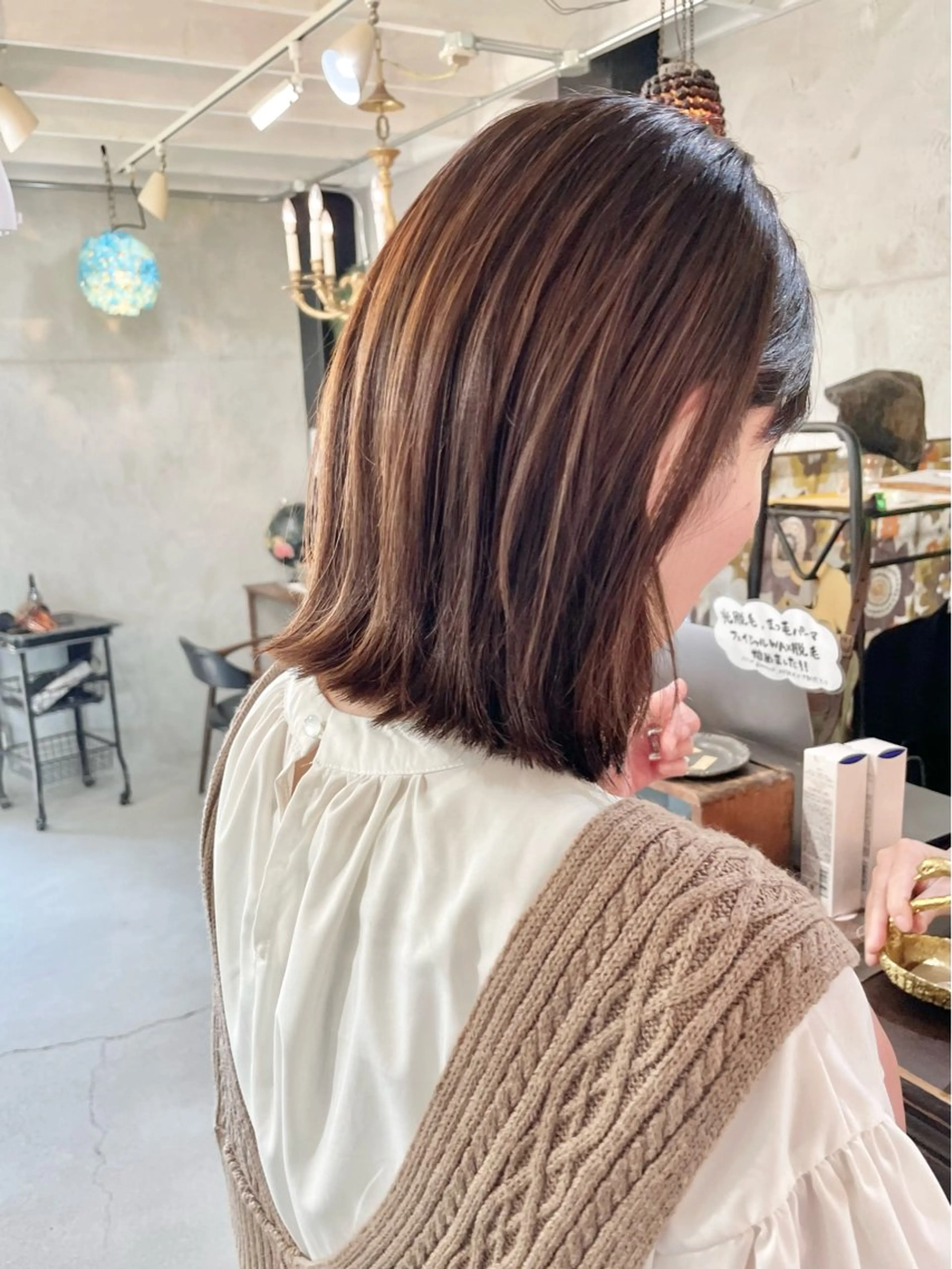 ミディアム カラー 岡田 恭明のヘアスタイル