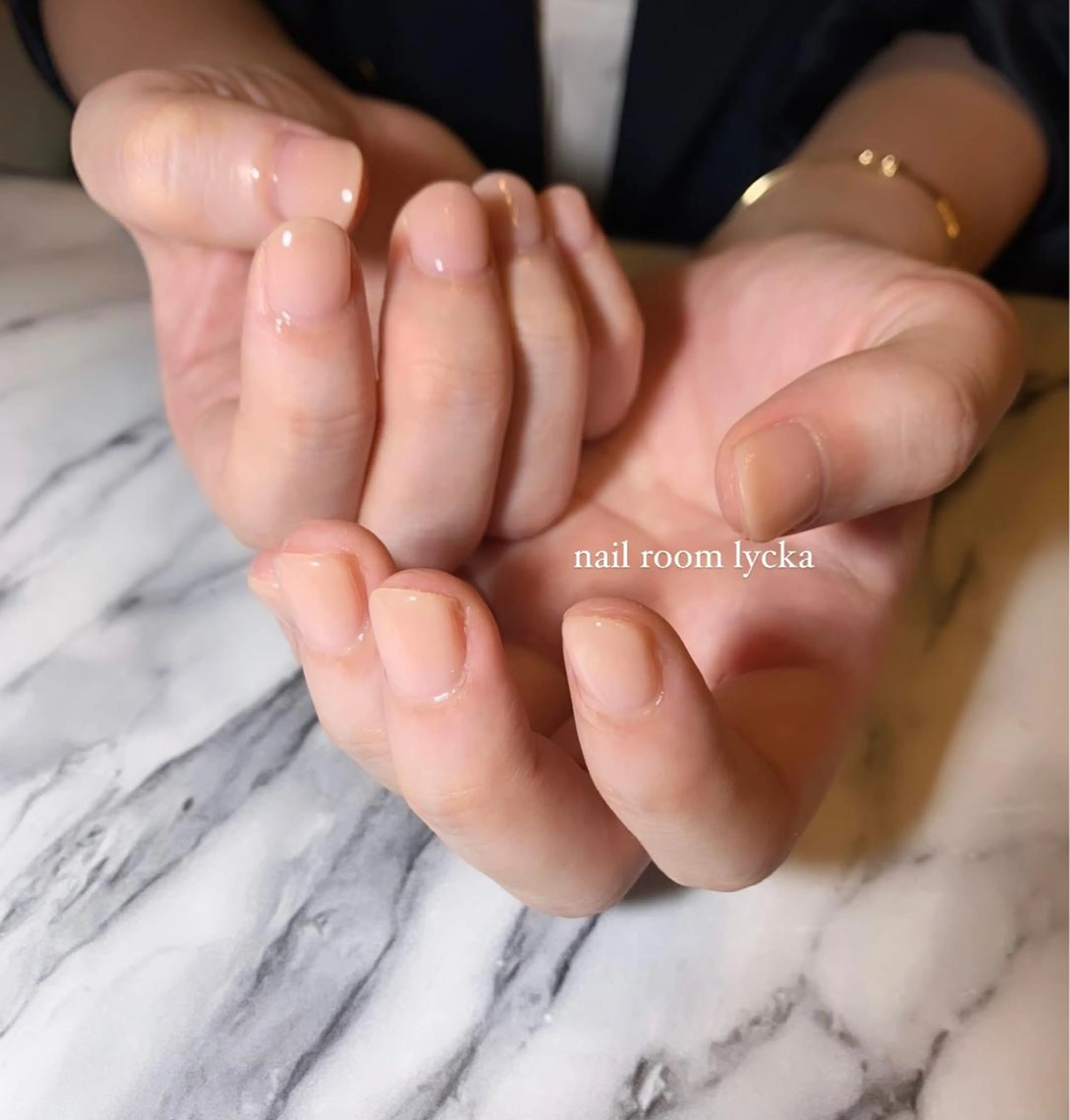 ネイル ﾈｲﾙﾙｰﾑﾘｯｶ 𝐦𝐚𝐲𝐮のネイルデザイン