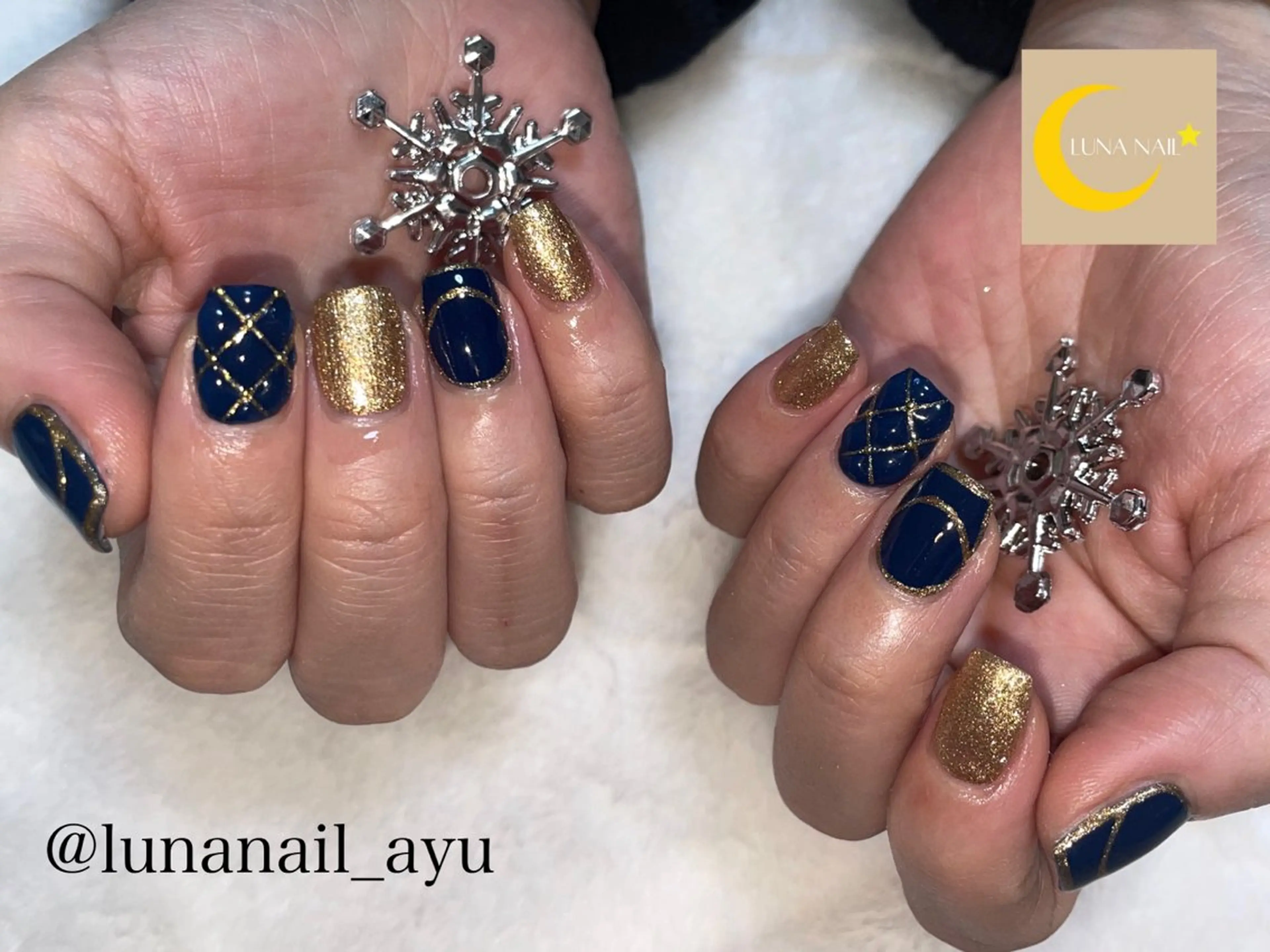 ネイル フレンチネイル ハンドネイル LUNA NAIL ayuのネイルデザイン