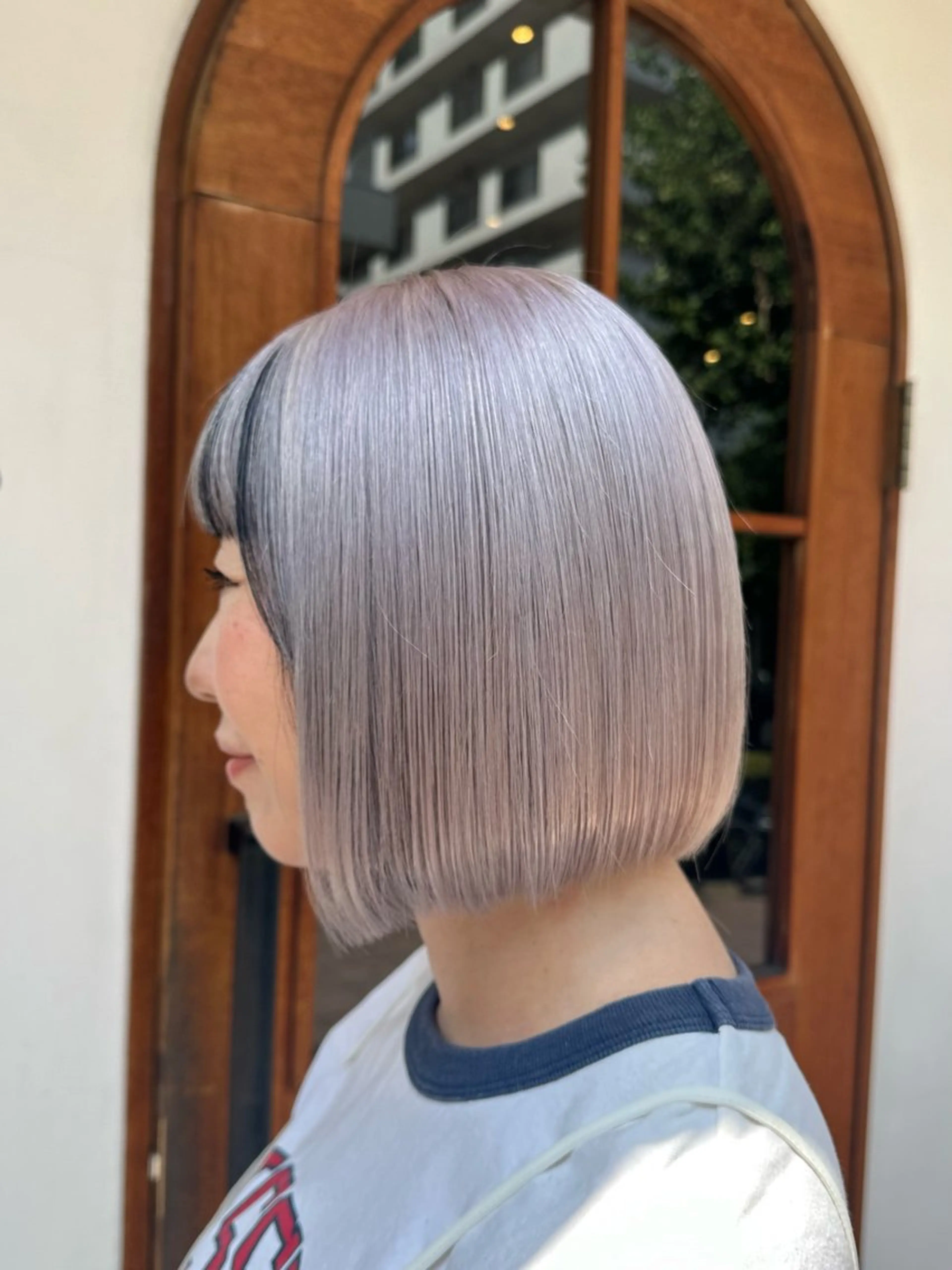 ショート カラー ブリーチ ケアブリーチ ハイトーンカラー シルバー ホワイトシルバー ヘアカラー トリートメント Nao 【EIGHT札幌】のヘアスタイル