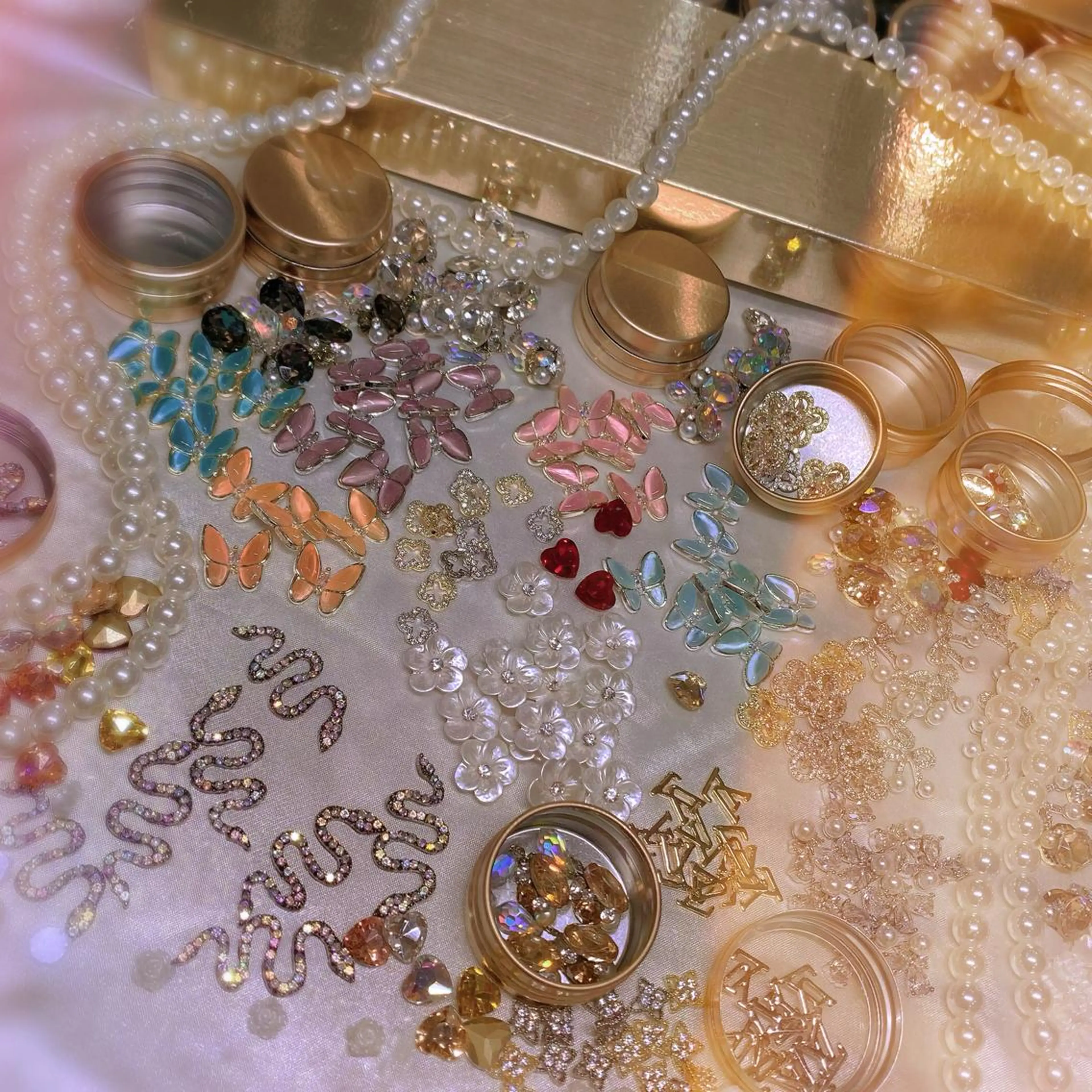 ネイル ネイルサロン 9Carats神田のネイルデザイン