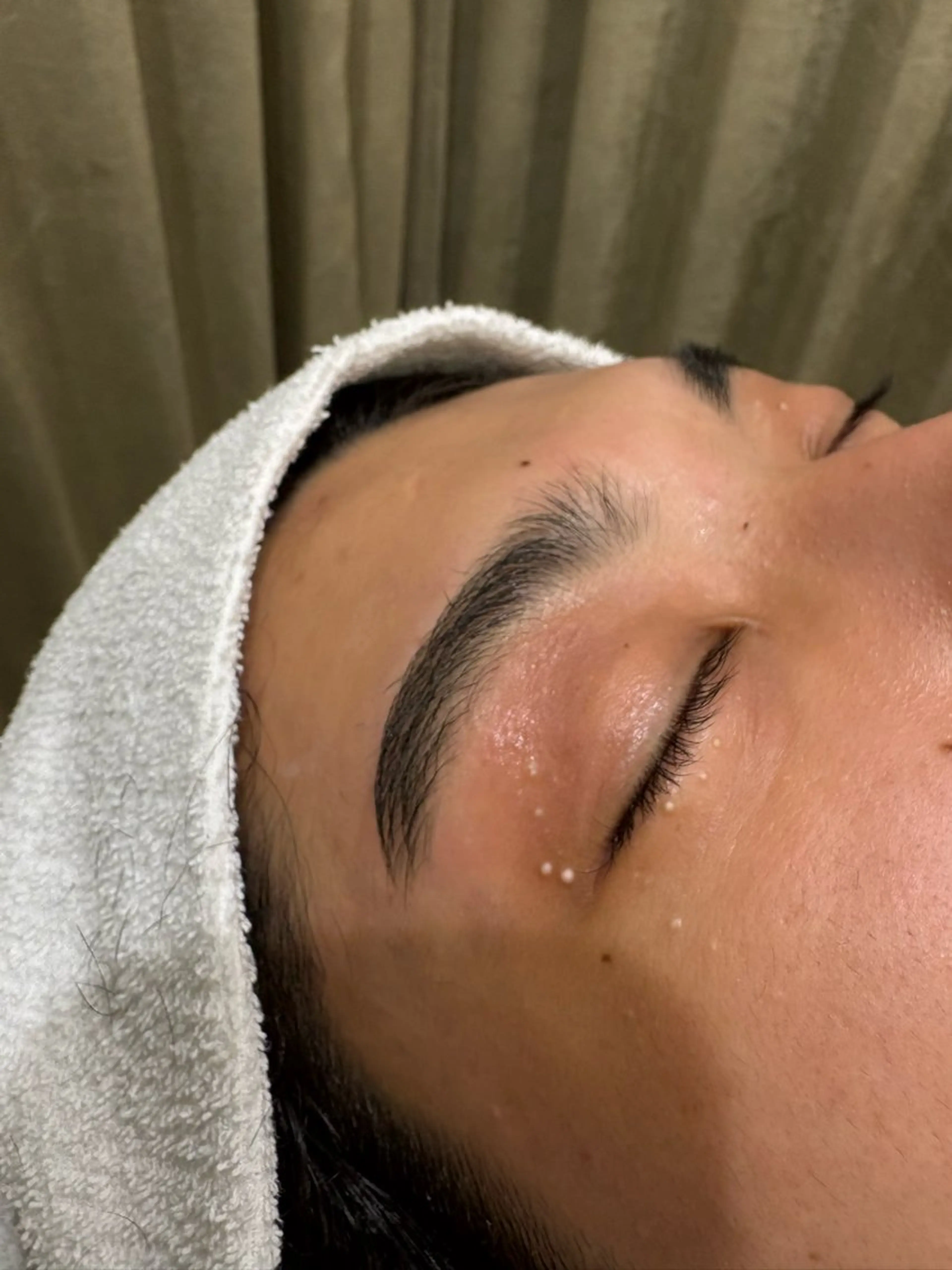 アイブロウ 眉カラー 似合わせカラー🎱 RENのヘアスタイル