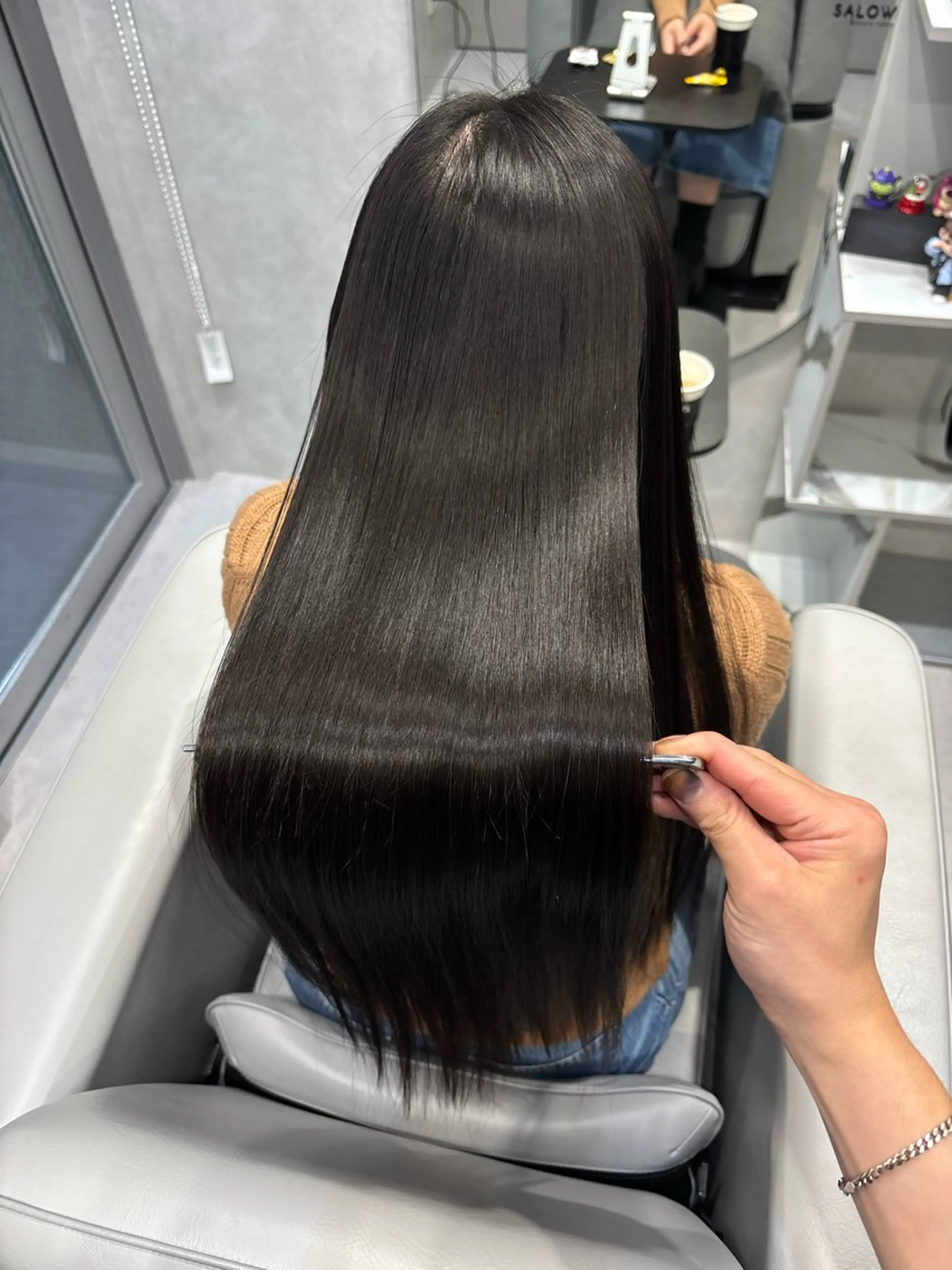 【4月20日限定】🌟日本一の髪質改善講習直伝の美髪矯正（縮毛矯正）🌟　ブリーチ毛でも可🙆‍♂️の写真