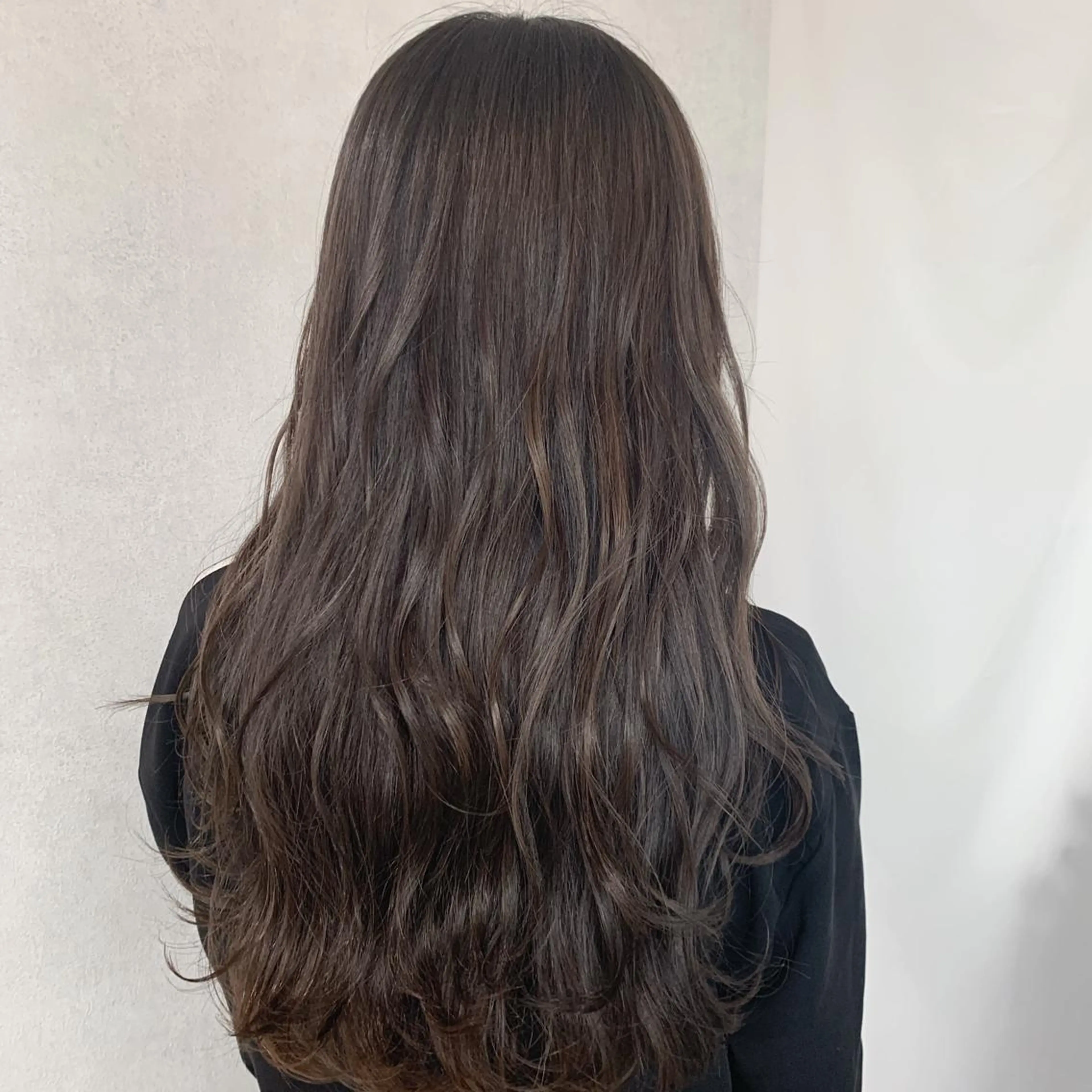 ロング カラー 🪐脱白髪染め 🪐松尾菜々美のヘアスタイル