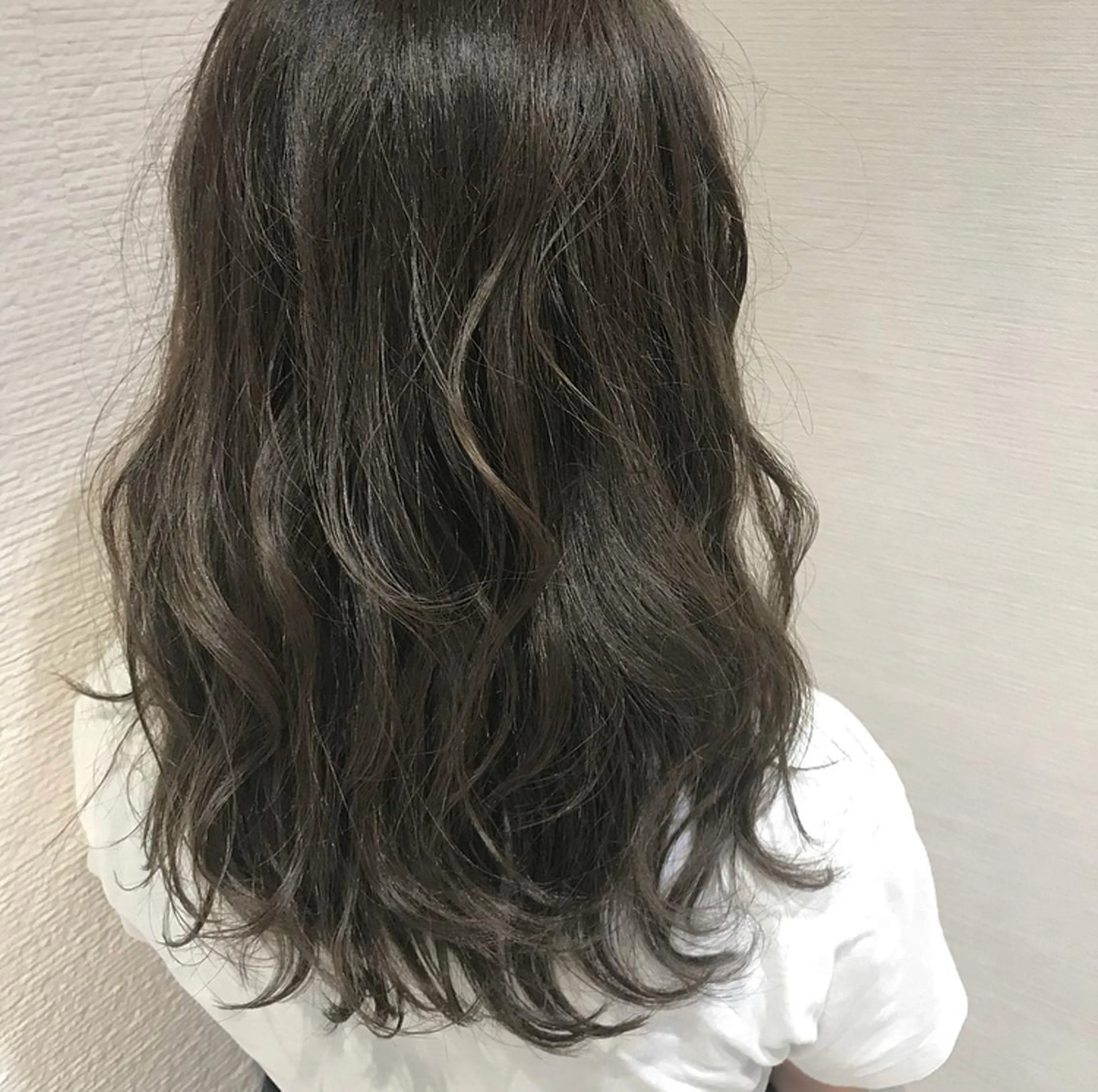 ミディアム カラー 韓国ヘア／レイヤー/ 🤍ayumuのヘアスタイル