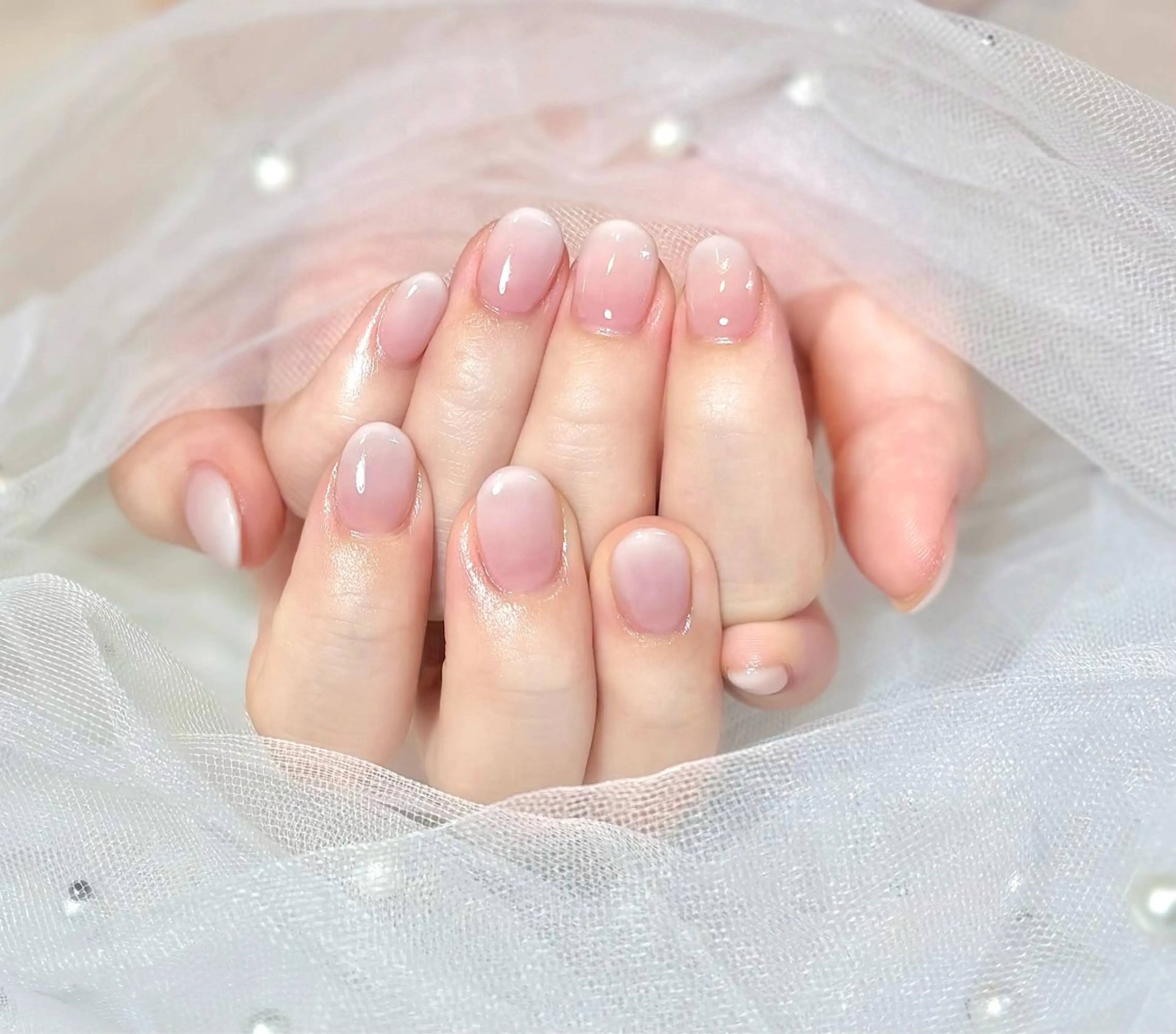 ネイル グラデーション 韓国ネイル オフィスネイル ピンク シンプルネイル 【chatnoir】 MIYUのネイルデザイン