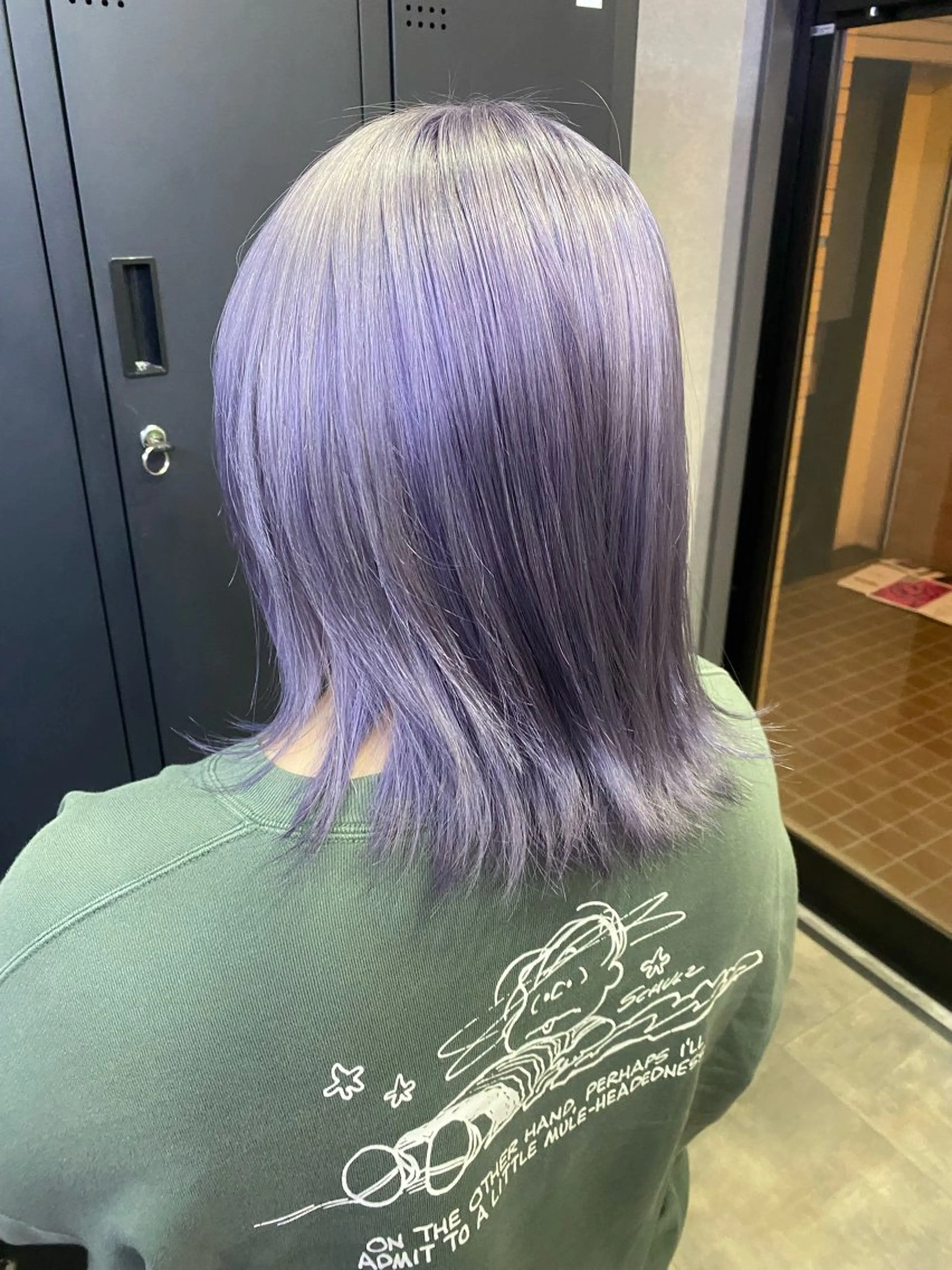 カラー 𝗮𝘆𝘂𝗺𝗶 ハイトーン🎀のヘアスタイル