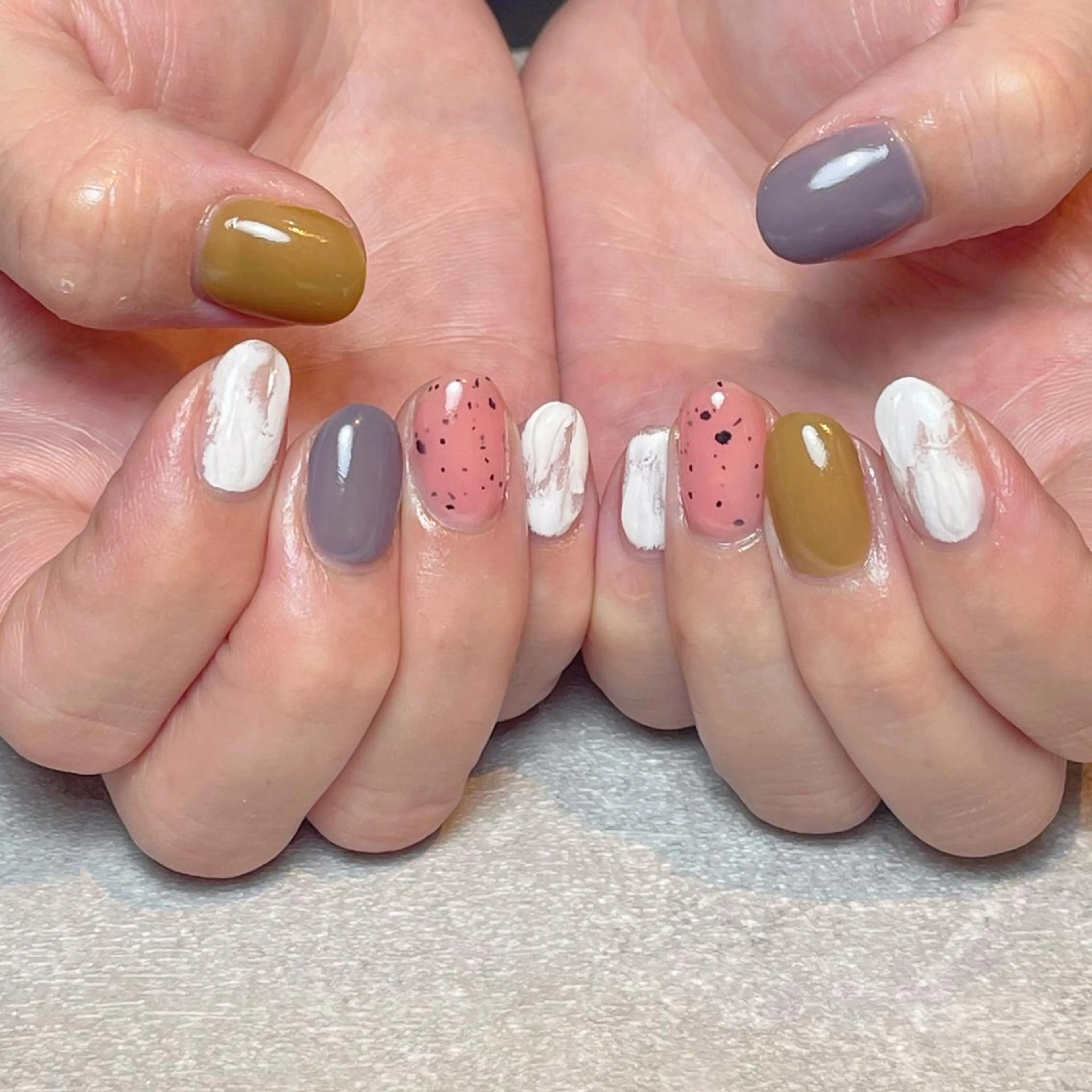 ネイル ハンドネイル nailroom DIASOMNIAのネイルデザイン