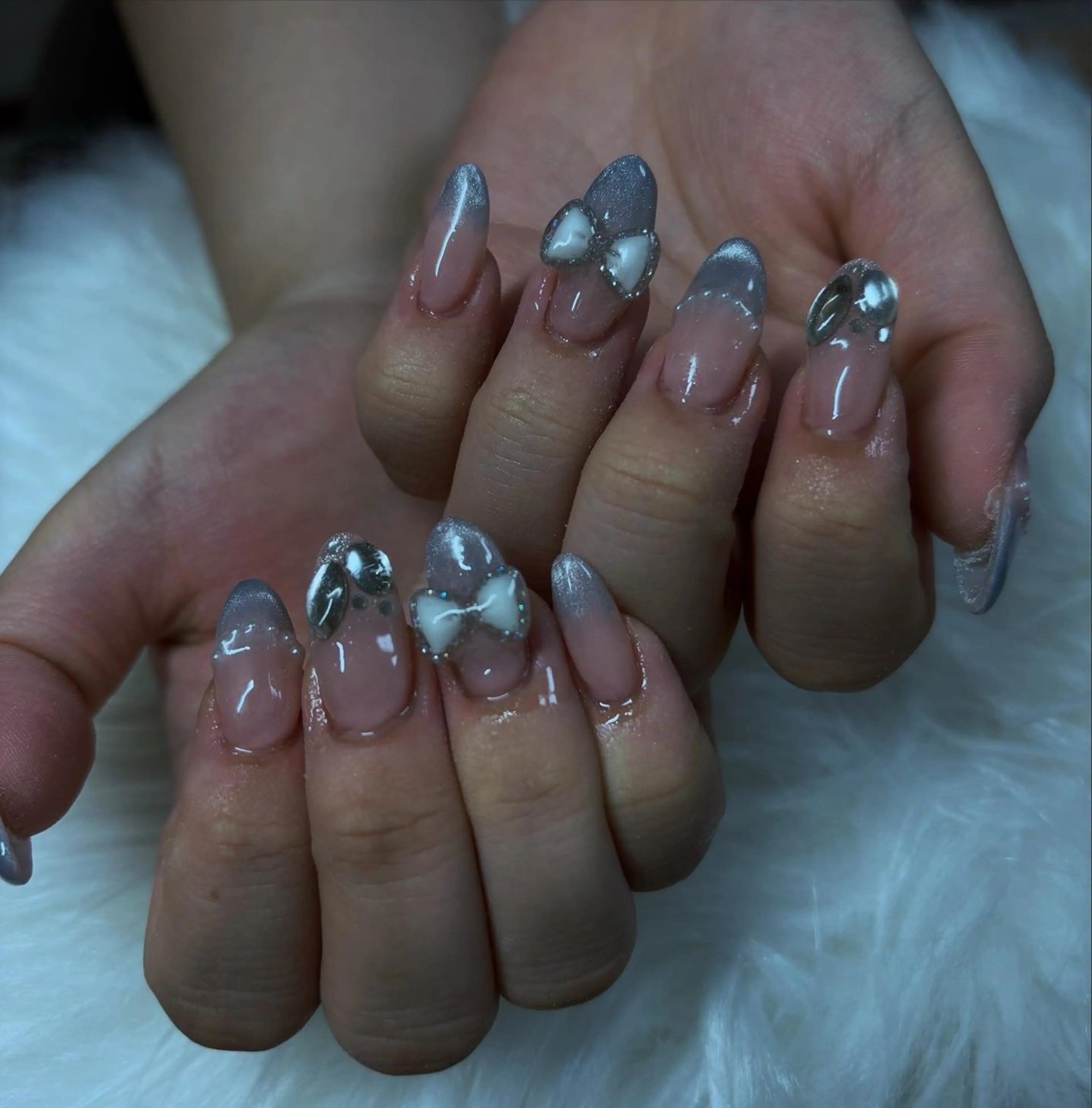 ネイル 長さ出し フットネイル グラデーション ハート キラキラネイル Vante梅田店所属・vante_aimi .パラジェル取扱店のネイルデザイン