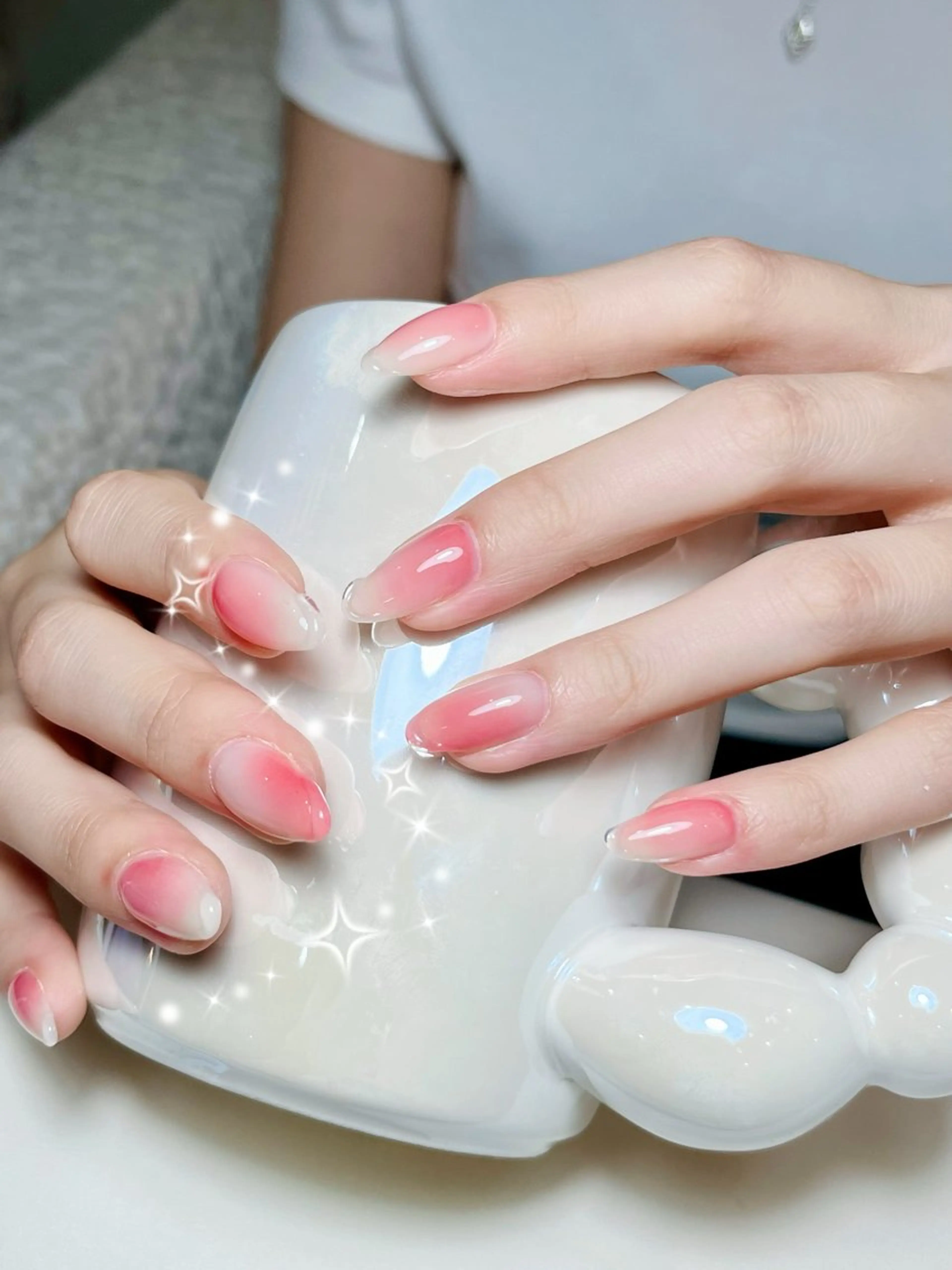 ネイル チークネイル 長さ出し ジェルネイル キラキラネイル 韓国ネイル ハンドネイル H&B せつかのネイルデザイン