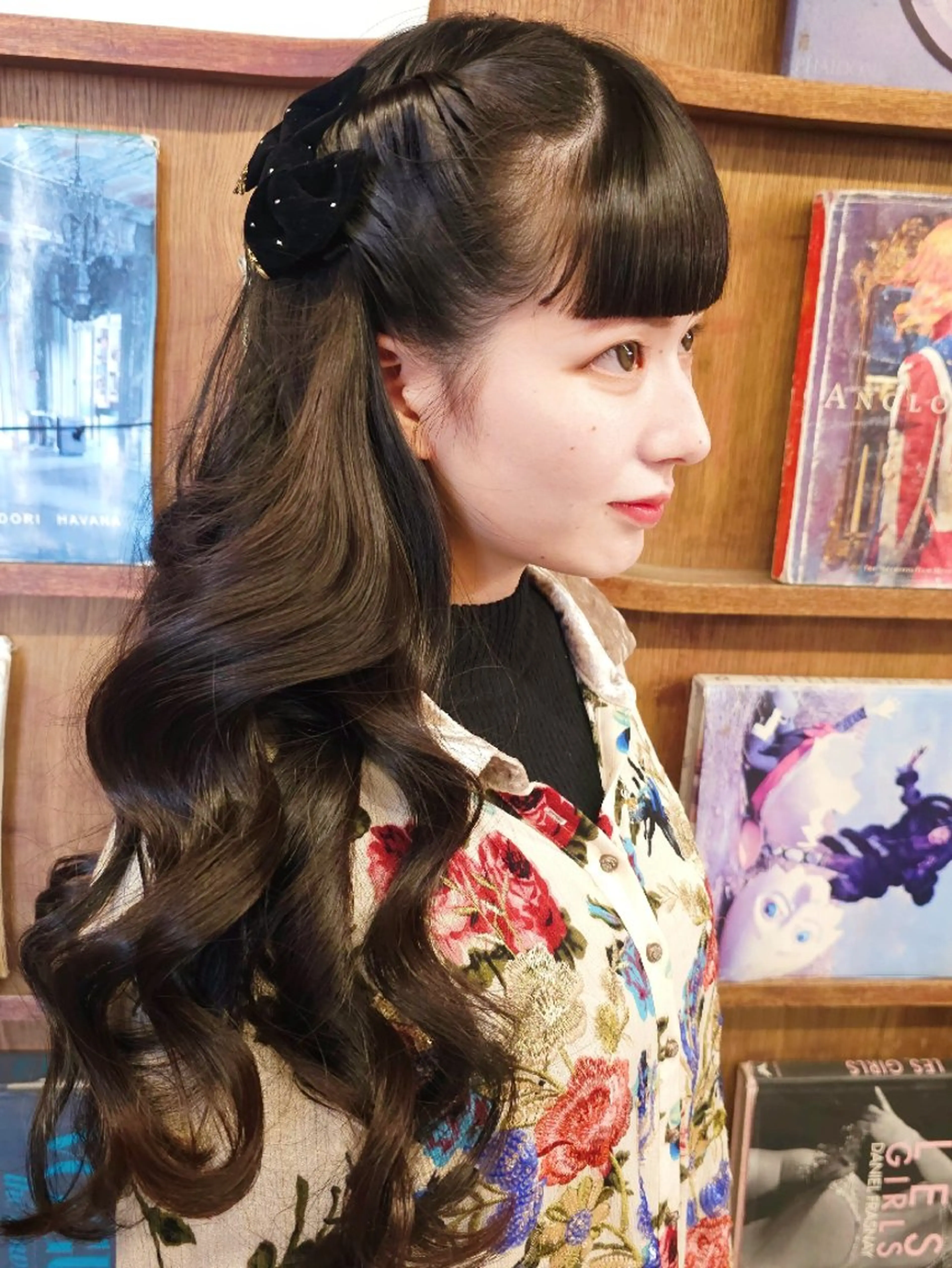 ロング カラー ヘアアレンジ ブラウンカラー 透明感カラー ナチュラルブラウン トリートメント bloc japon所属・渋谷✂️bloc✂️ /Jun 🐰のヘアスタイル