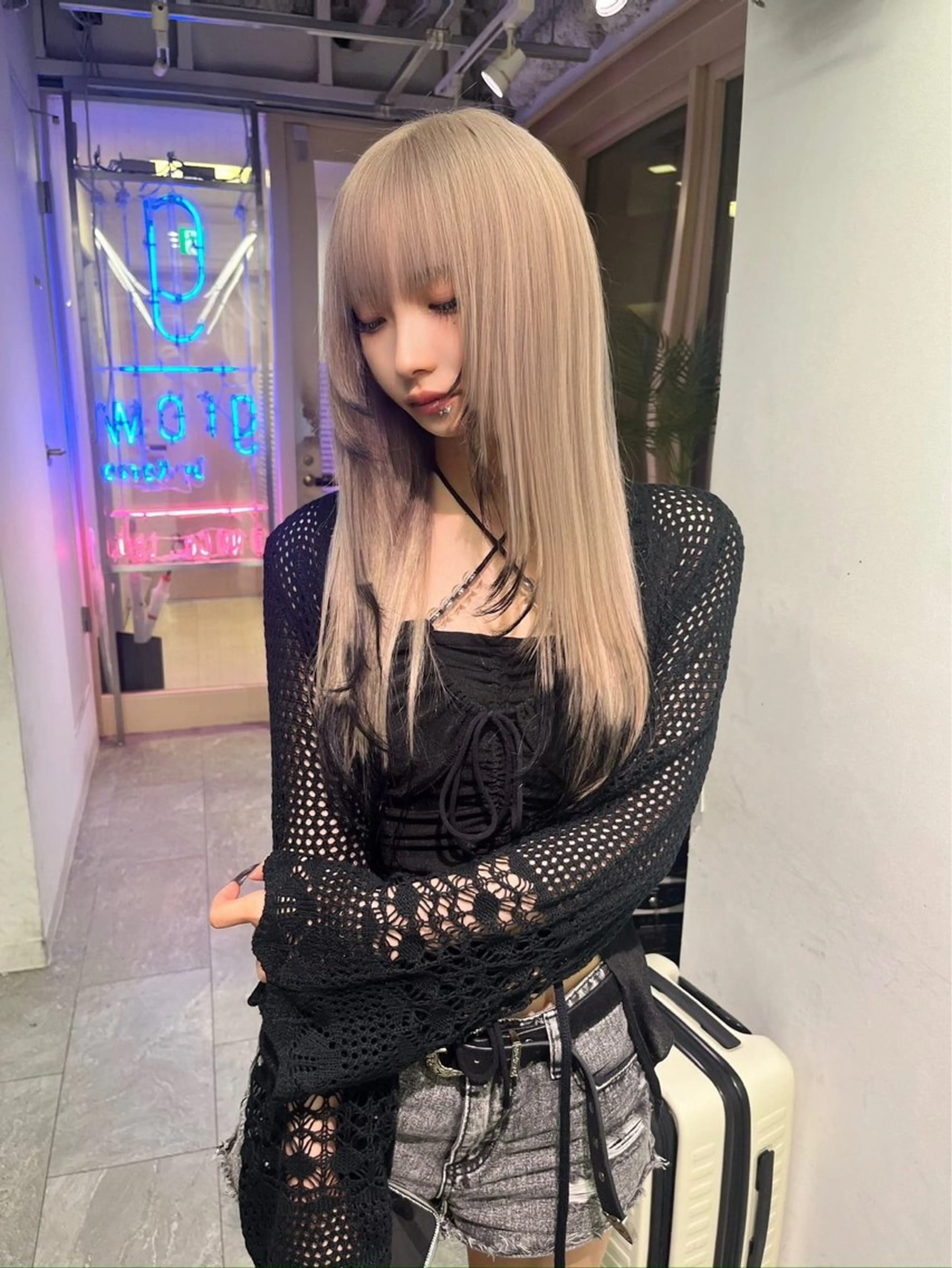 ロング 🌈ハイトーン/ ワタル🌈のヘアスタイル