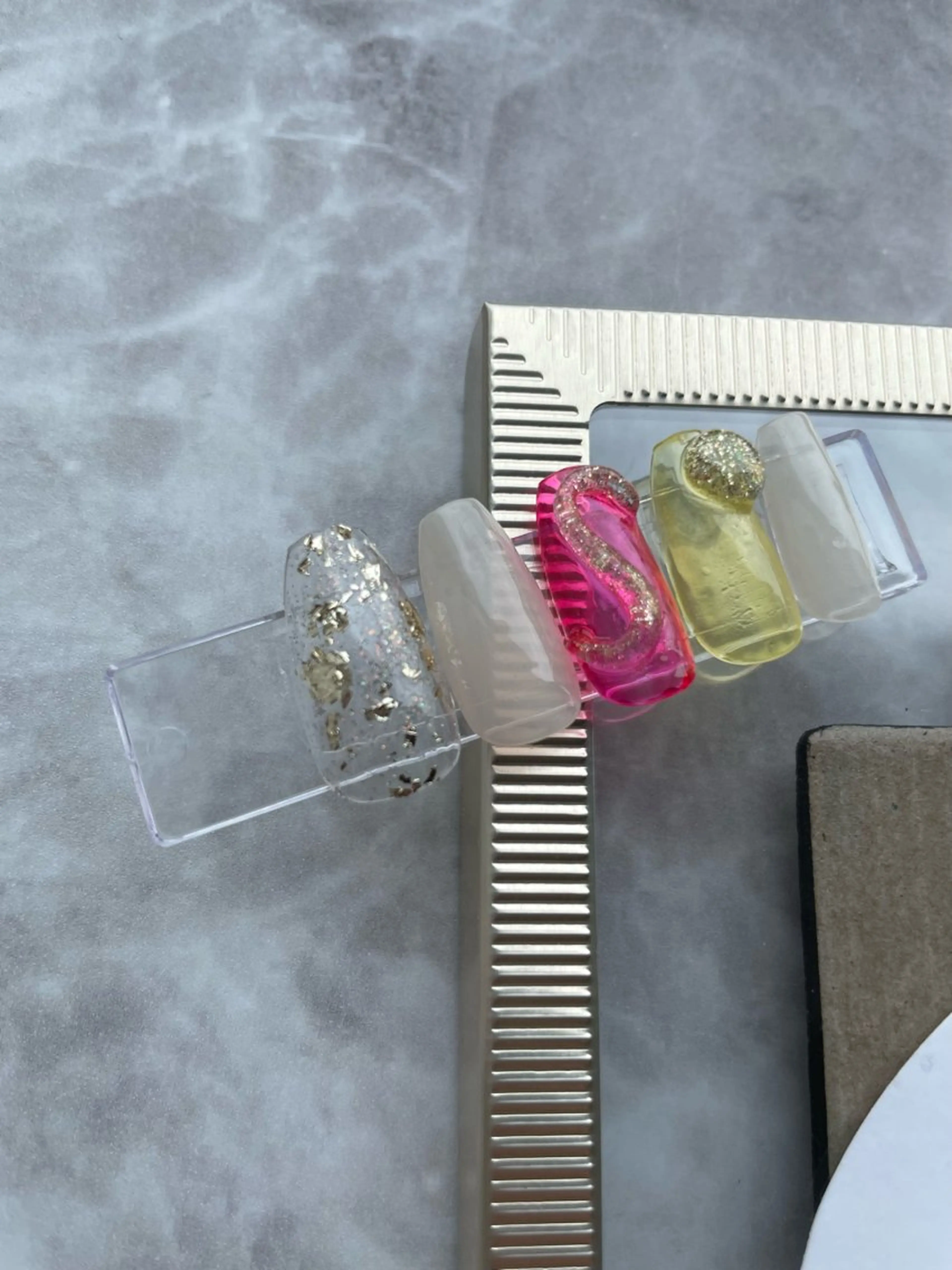 ネイル ハンドネイル 吉永 佑香のネイルデザイン