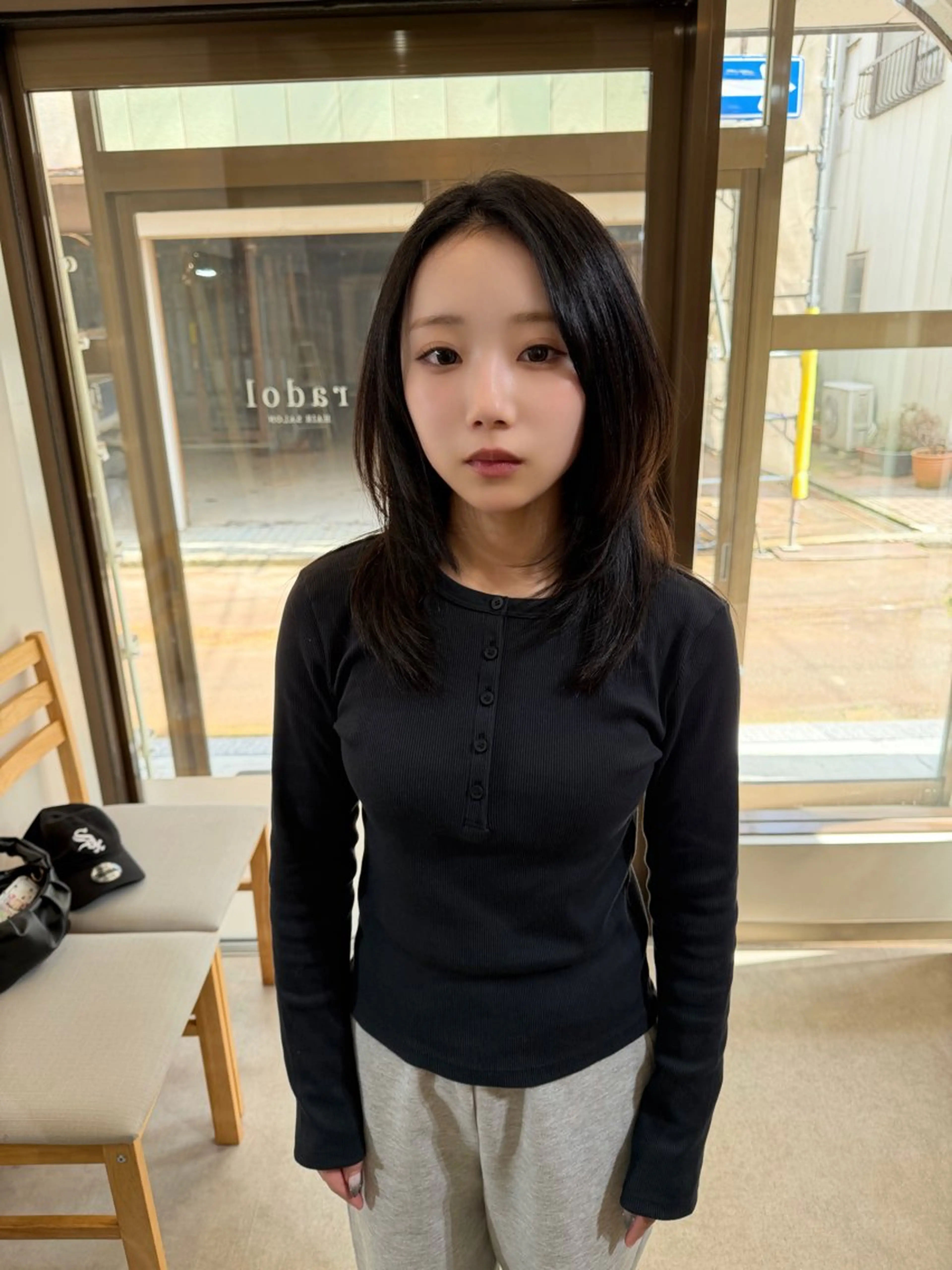 ミディアム ハッシュカット 髪質改善 カット ヘアカラー 縮毛矯正 トリートメント やまもと けんたのヘアスタイル