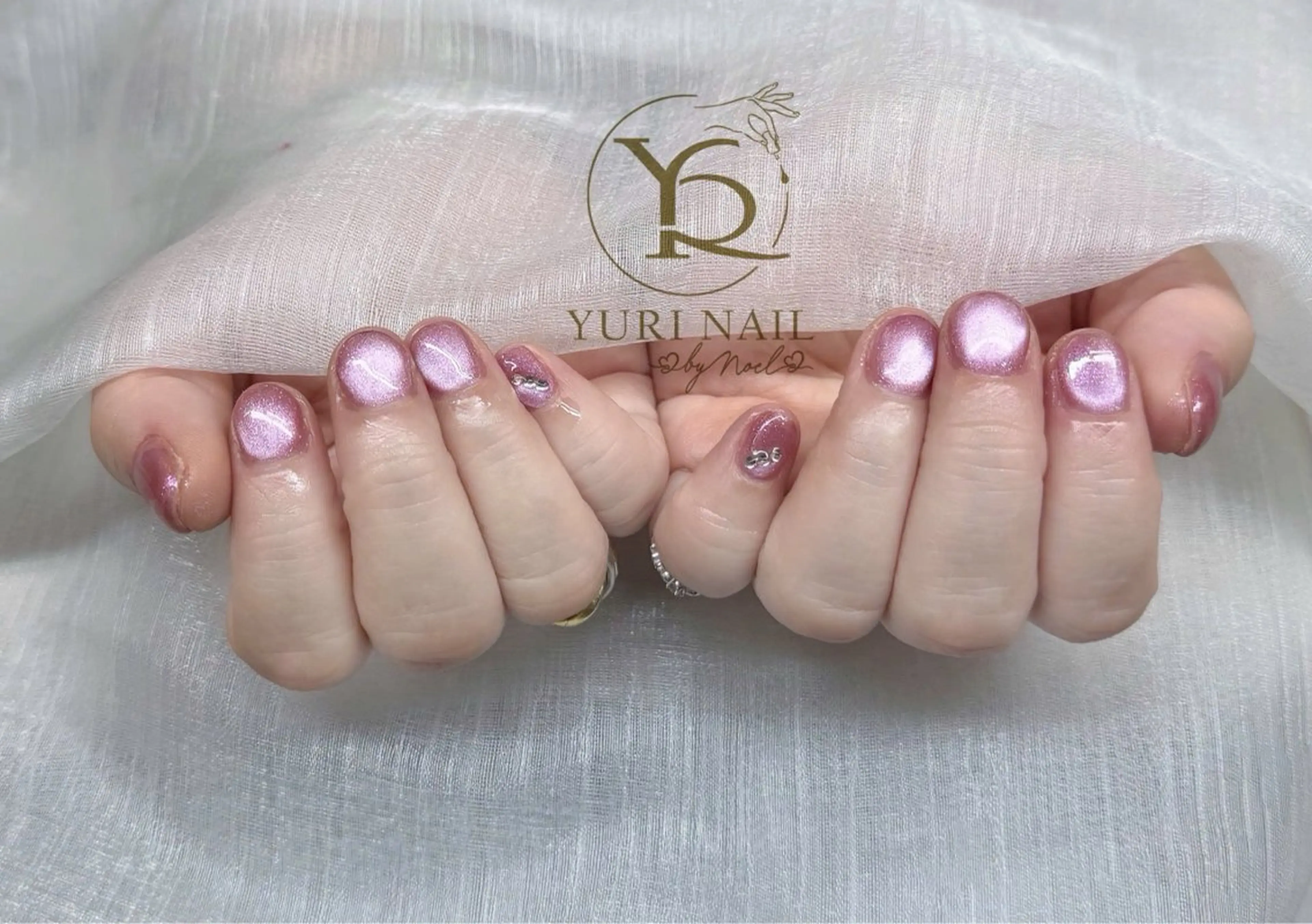 ネイル ハンドネイル フットネイル ハンドケア YURI Nail NARITAのネイルデザイン