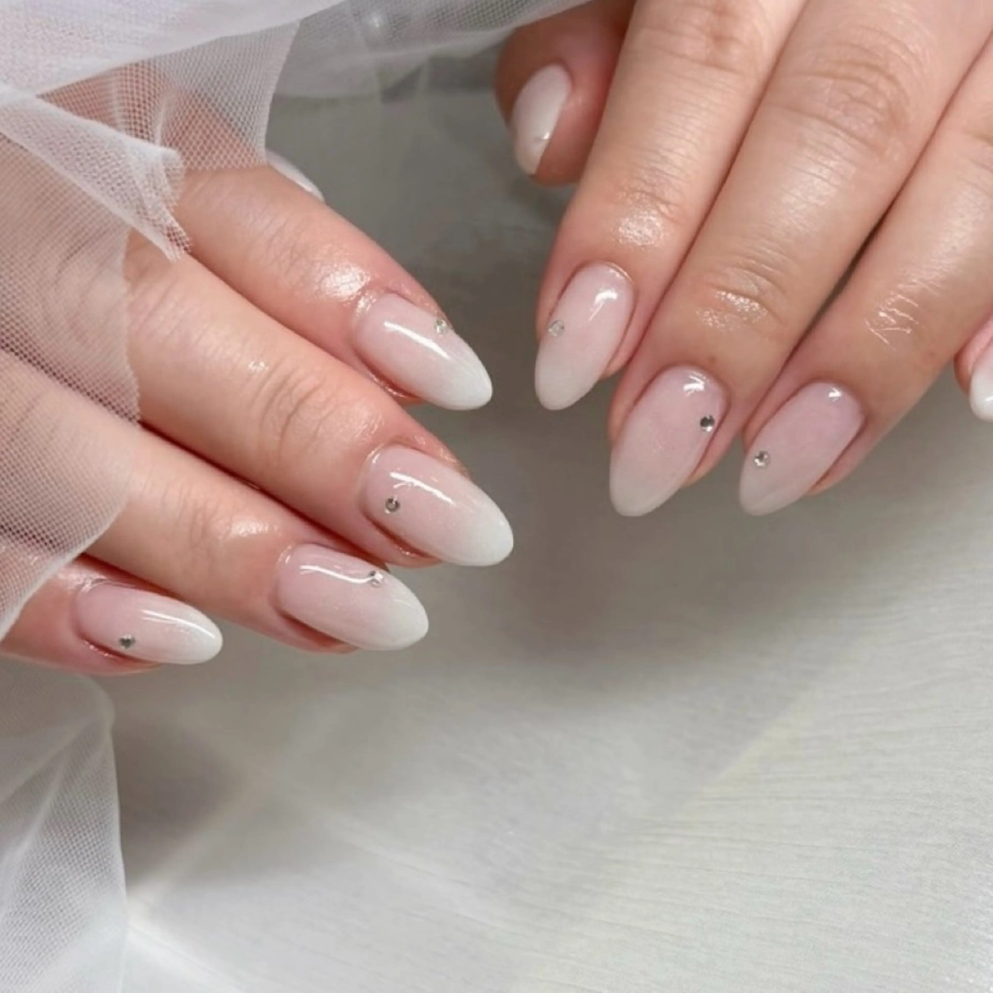 ネイル グラデーション ハンドネイル DIVAS/ yuiのネイルデザイン