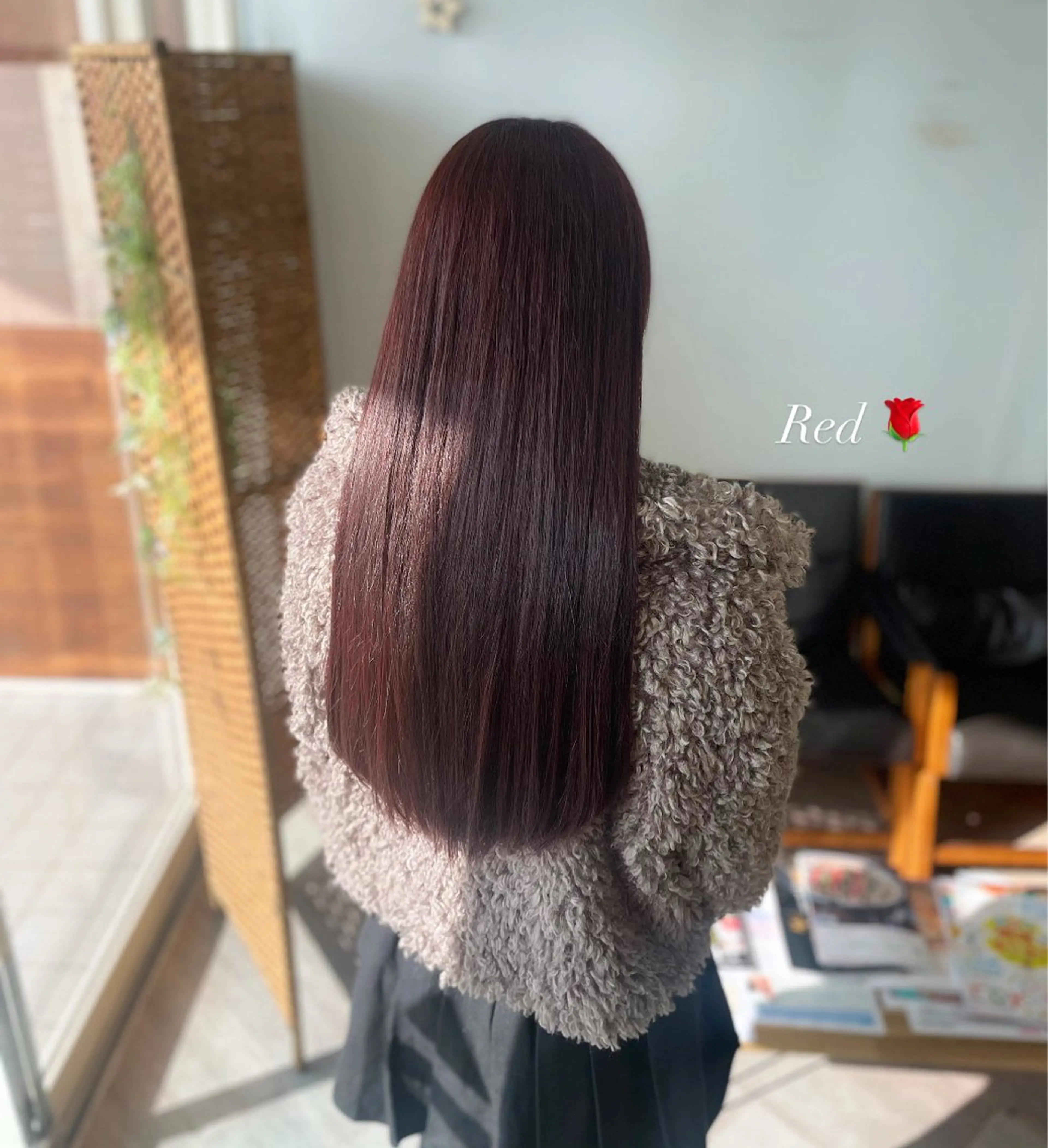 ロング カラー レッドカラー 髪質改善 トリートメント シミズ カエデ🍁のヘアスタイル