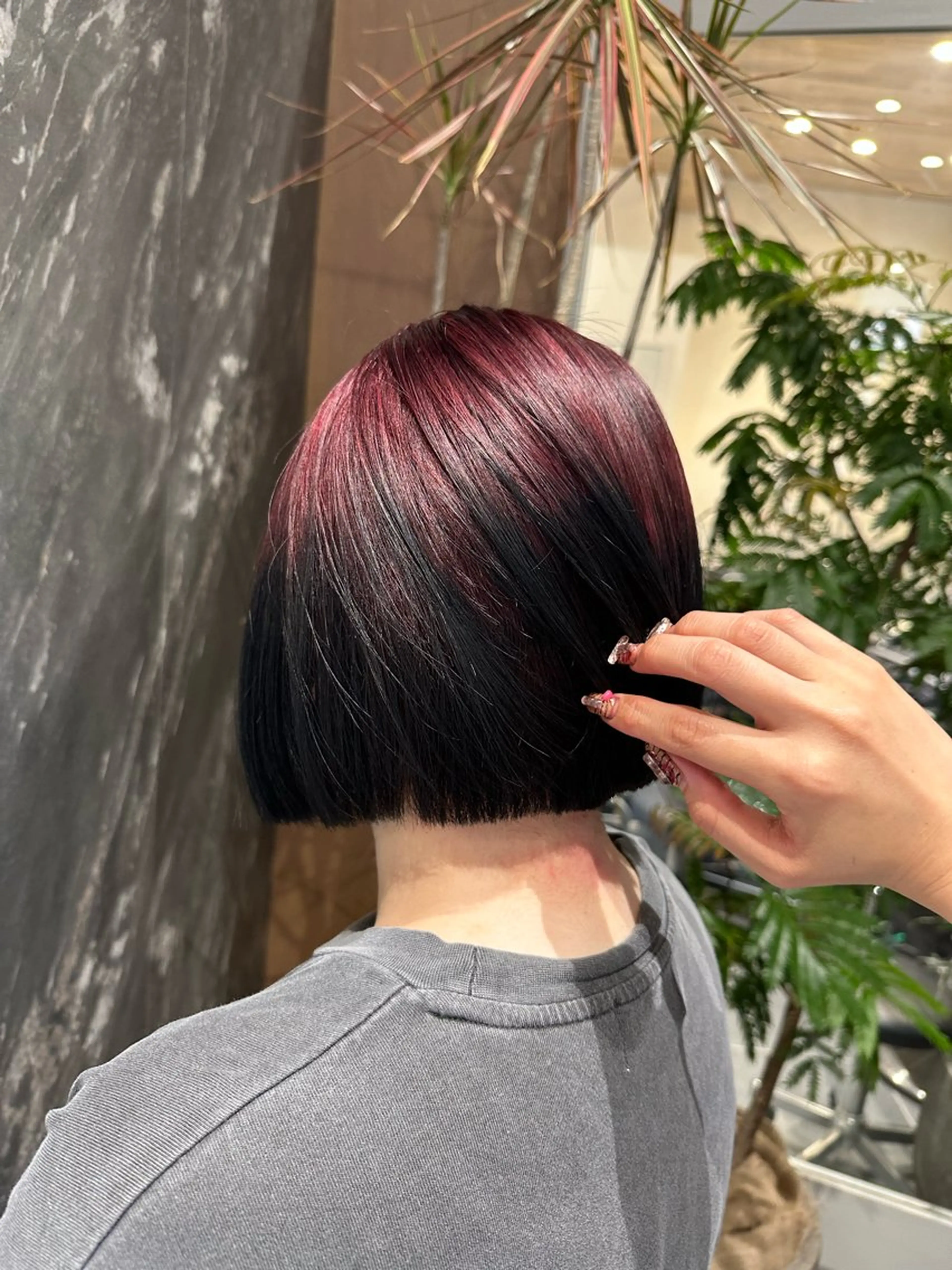 ショート カラー ブリーチ ケアブリーチ ダブルカラー ハイトーンカラー レッドカラー カット ヘアカラー トリートメント salowin原宿iori所属・💋ハイトーンデザイ ンヘア💋A'nyuのヘアスタイル
