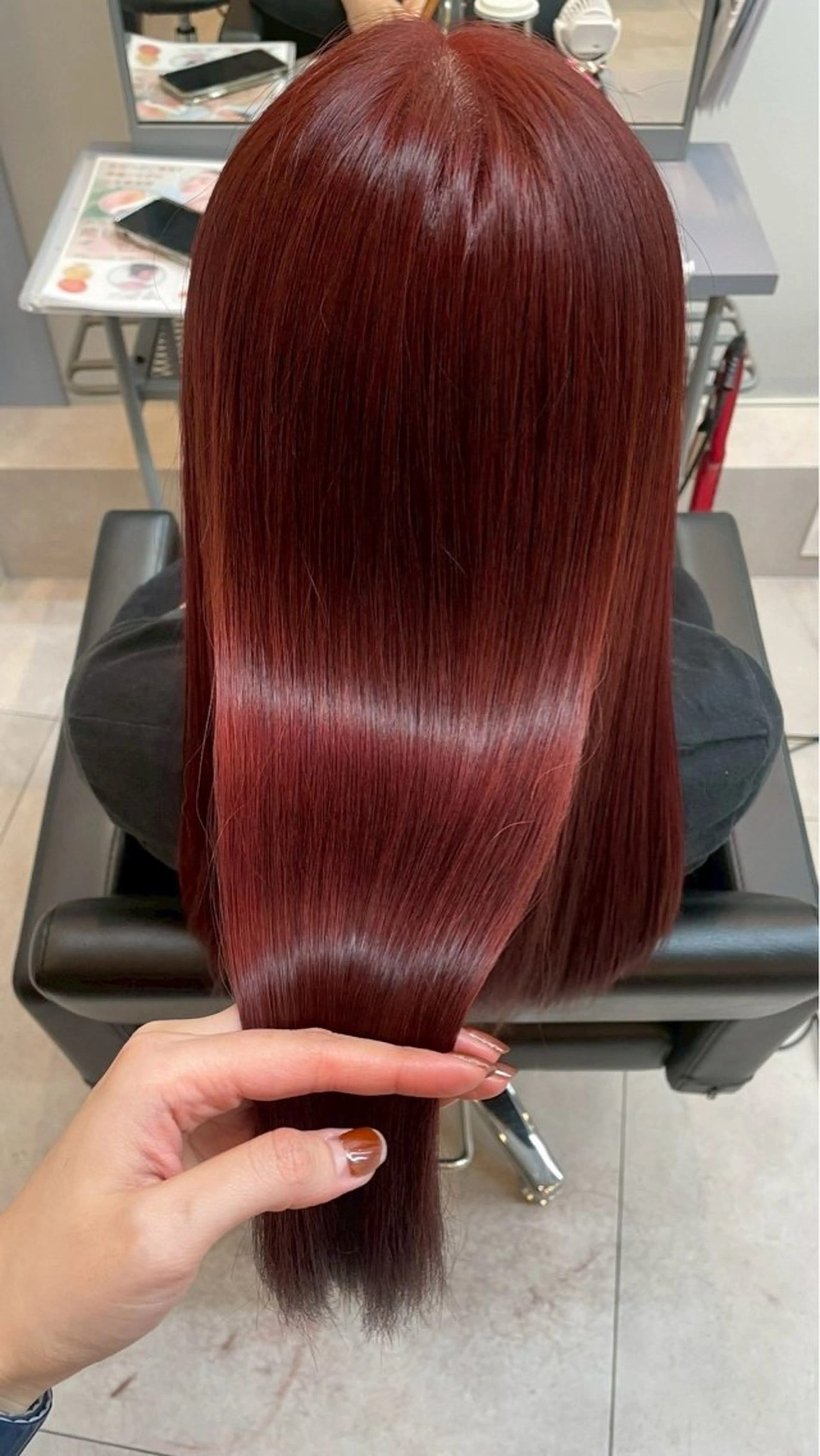 ロング 茶谷 沙穂のヘアスタイル