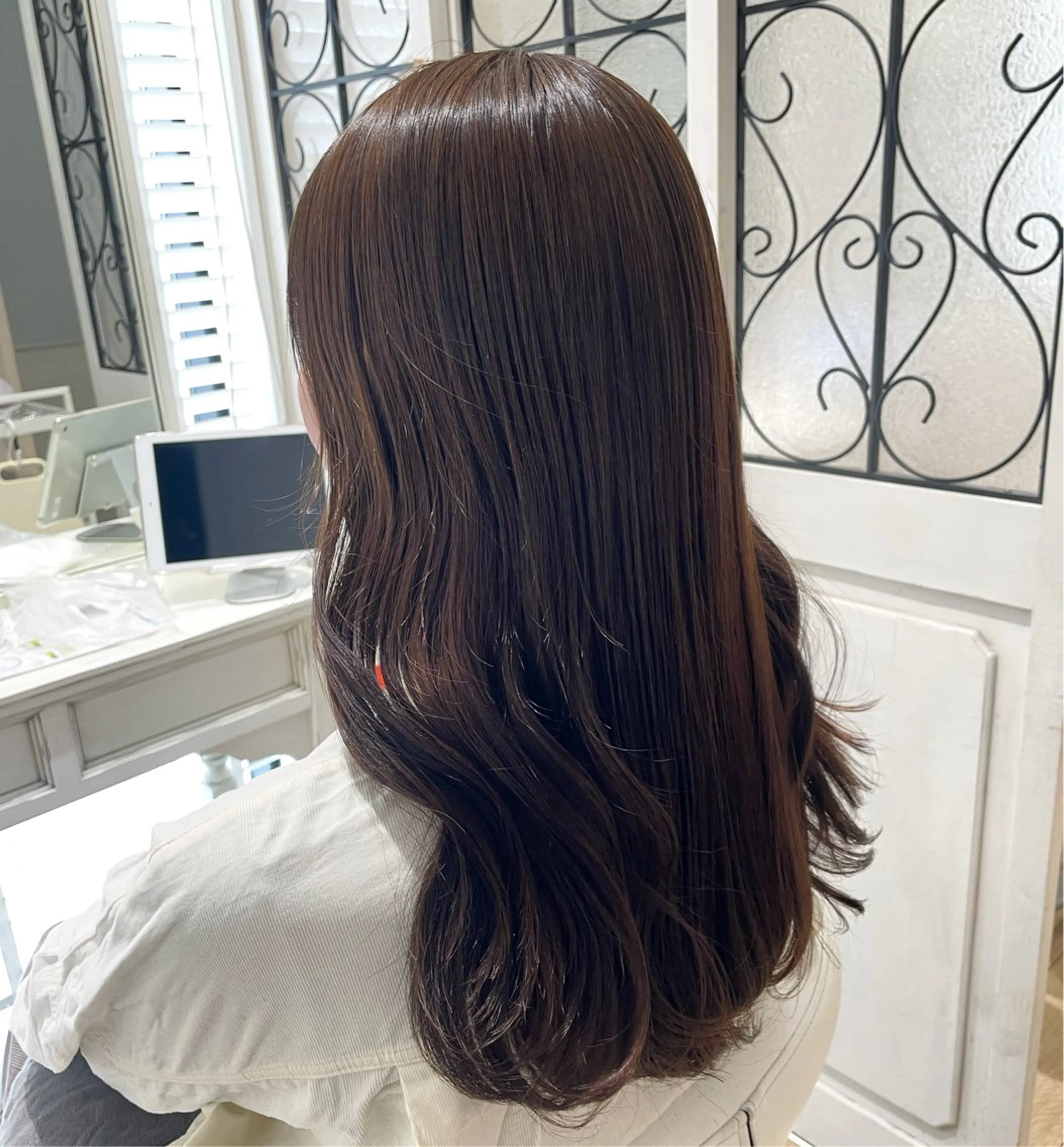 カット💇‍♀️＋ダメージレスカラー＋2STEPトリートメント【パーソナルカラー診断付き🌈】¥15400の写真