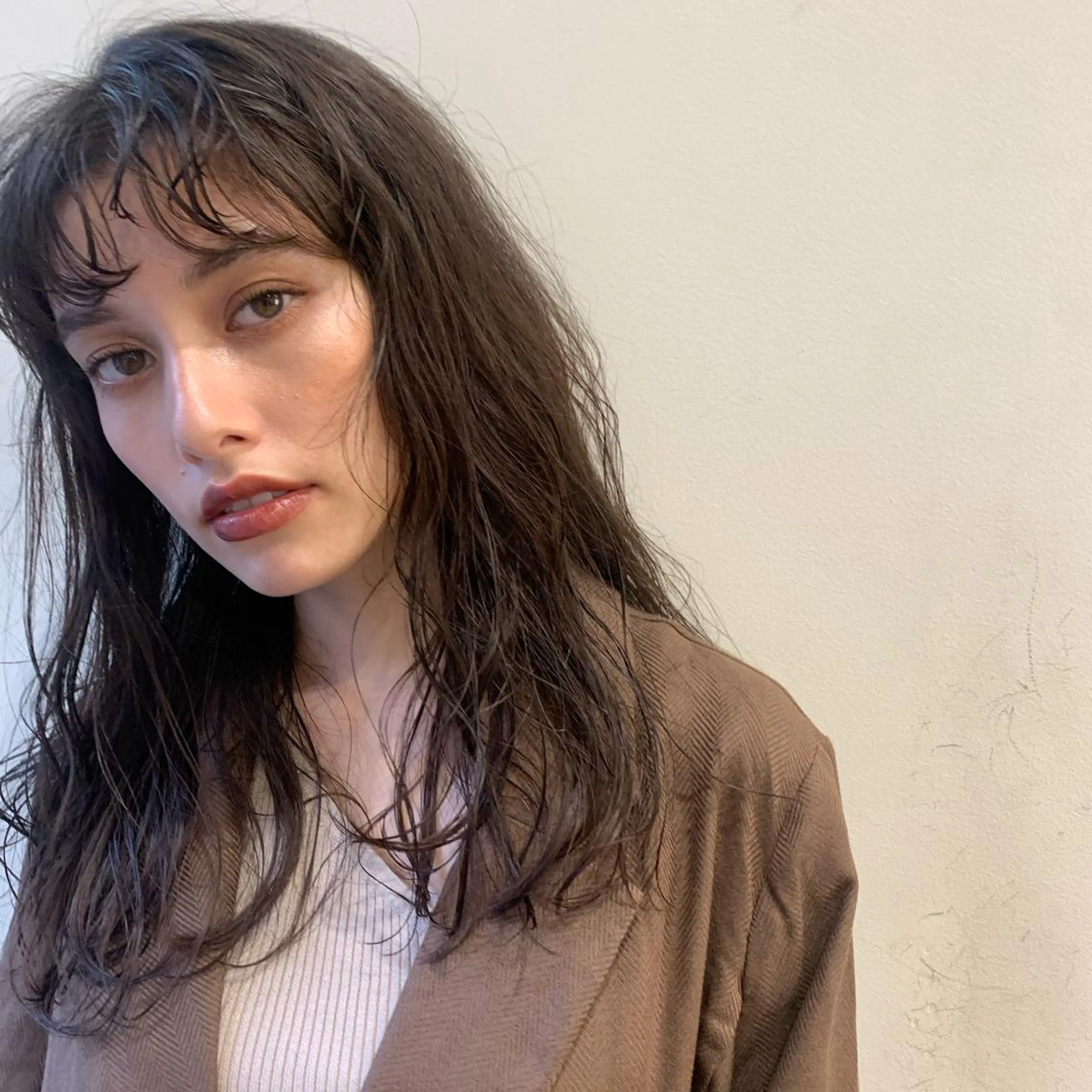 セミロング カラー 顔周り/レイヤー 🤍マリノのヘアスタイル