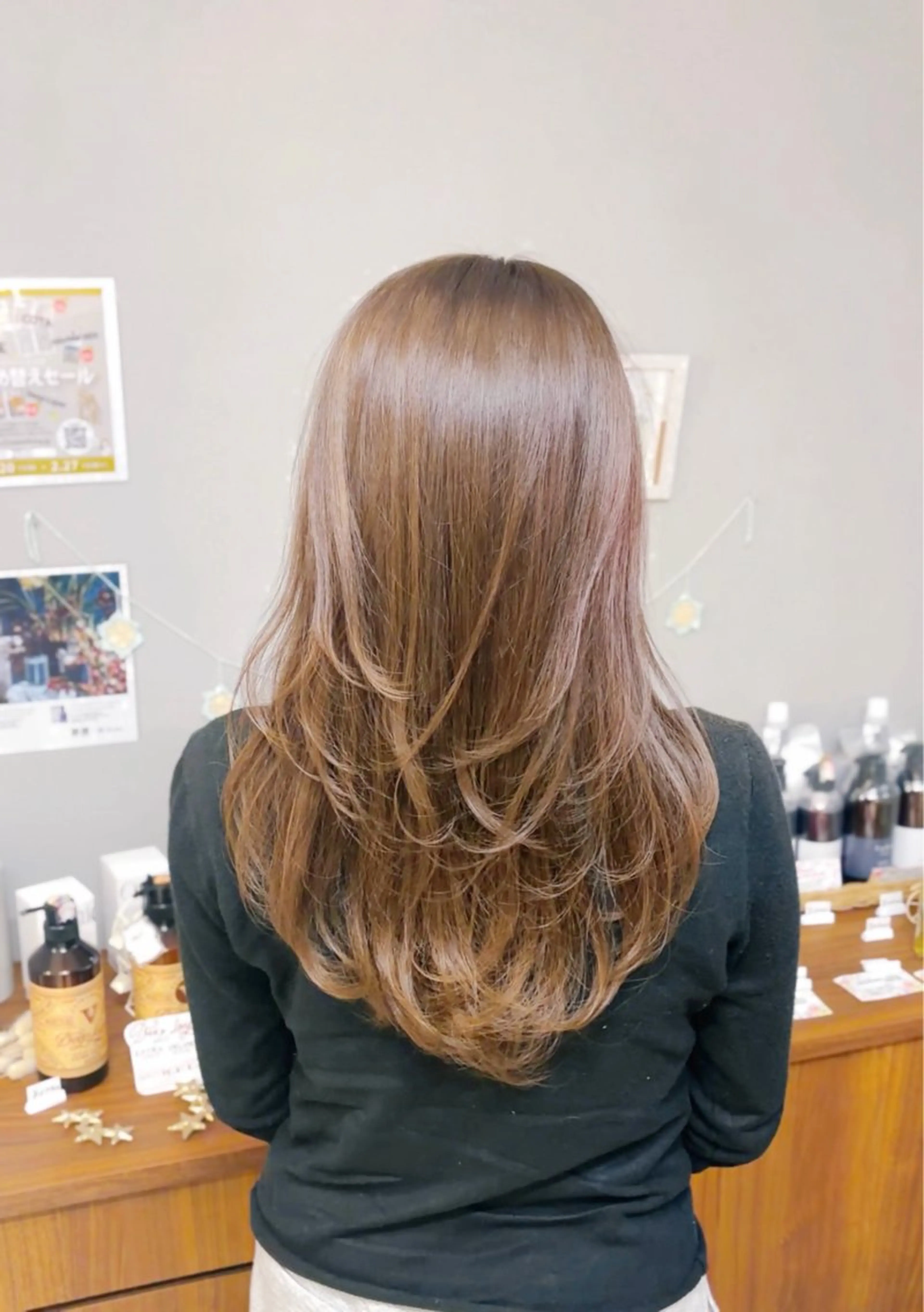 ロング レイヤーカット カット ヘアカラー トリートメント 横山 翔のヘアスタイル