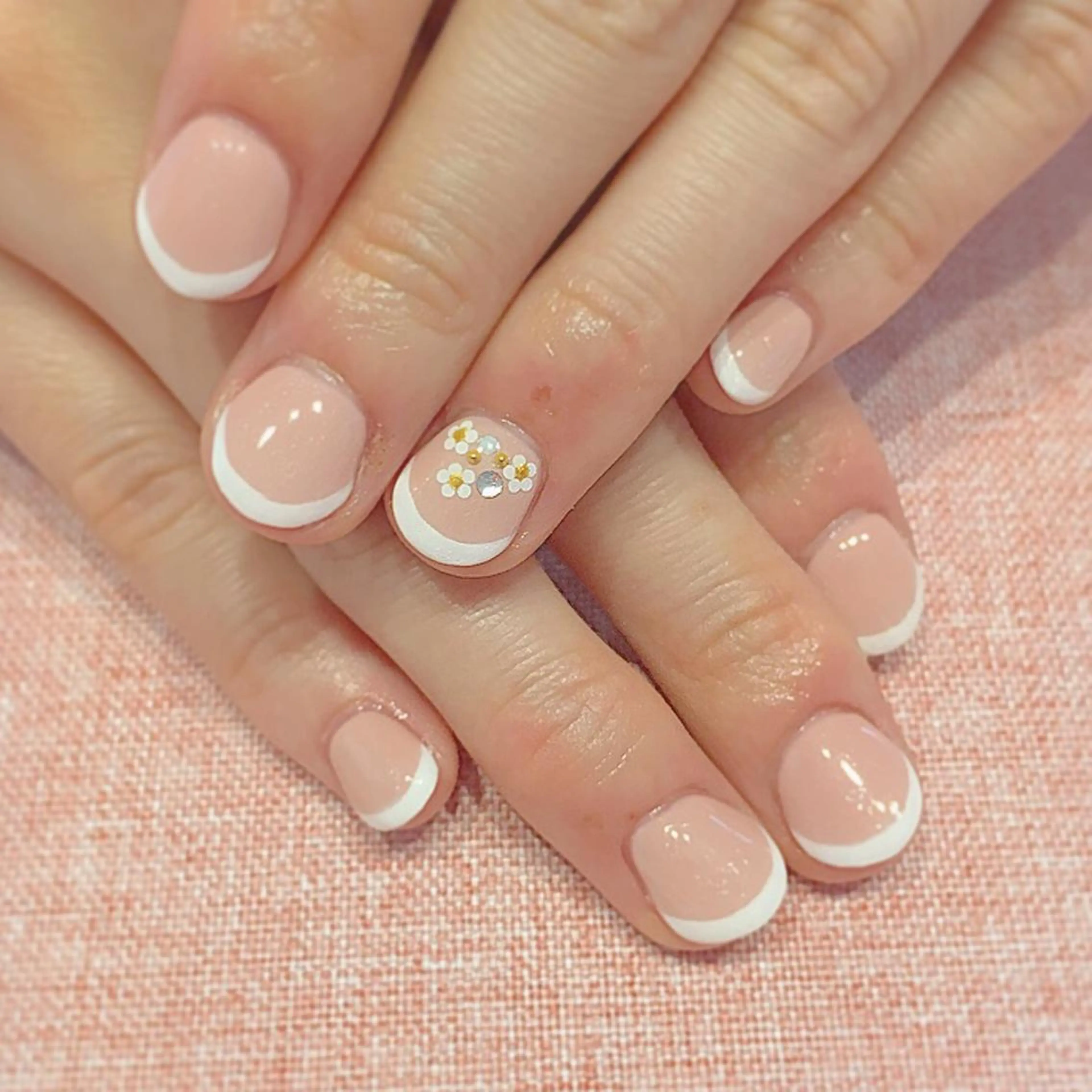 ネイル アートネイル フレンチネイル magical nailのネイルデザイン