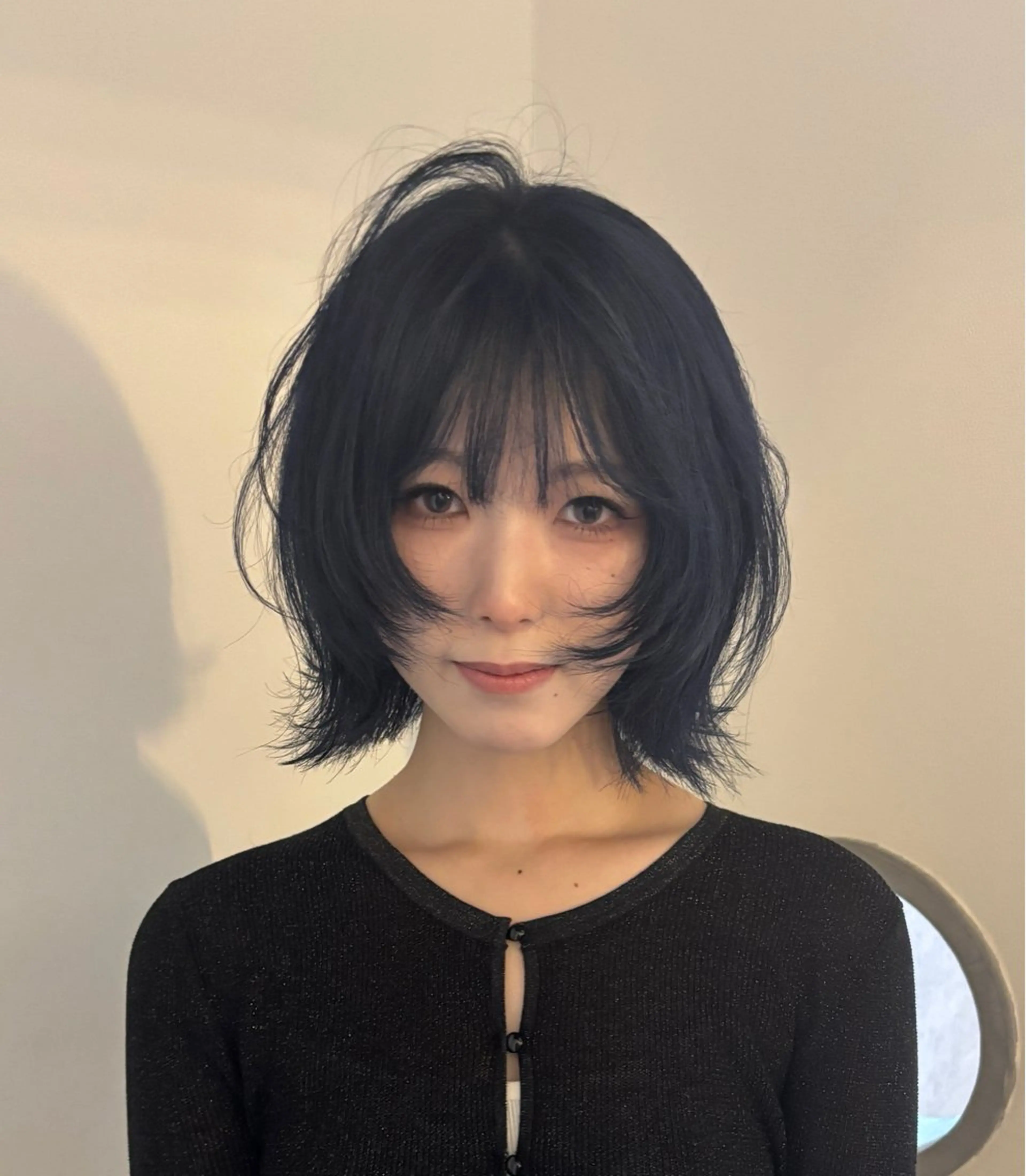 ミディアム カラー ヘアカラー トリートメント にちか /似合う個性派カラーのヘアスタイル