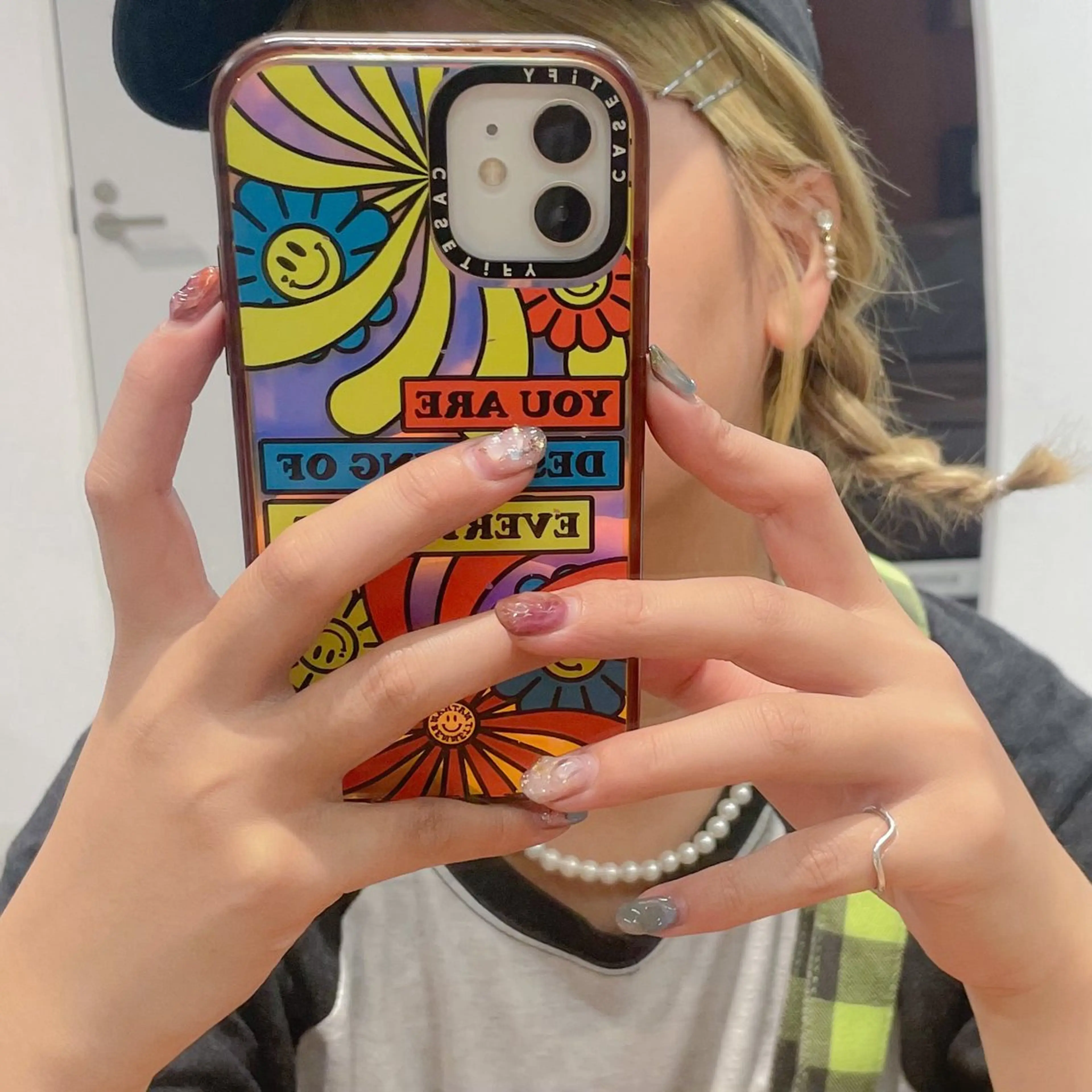 ダブルカラー,透け カラーHINARIのヘアスタイル