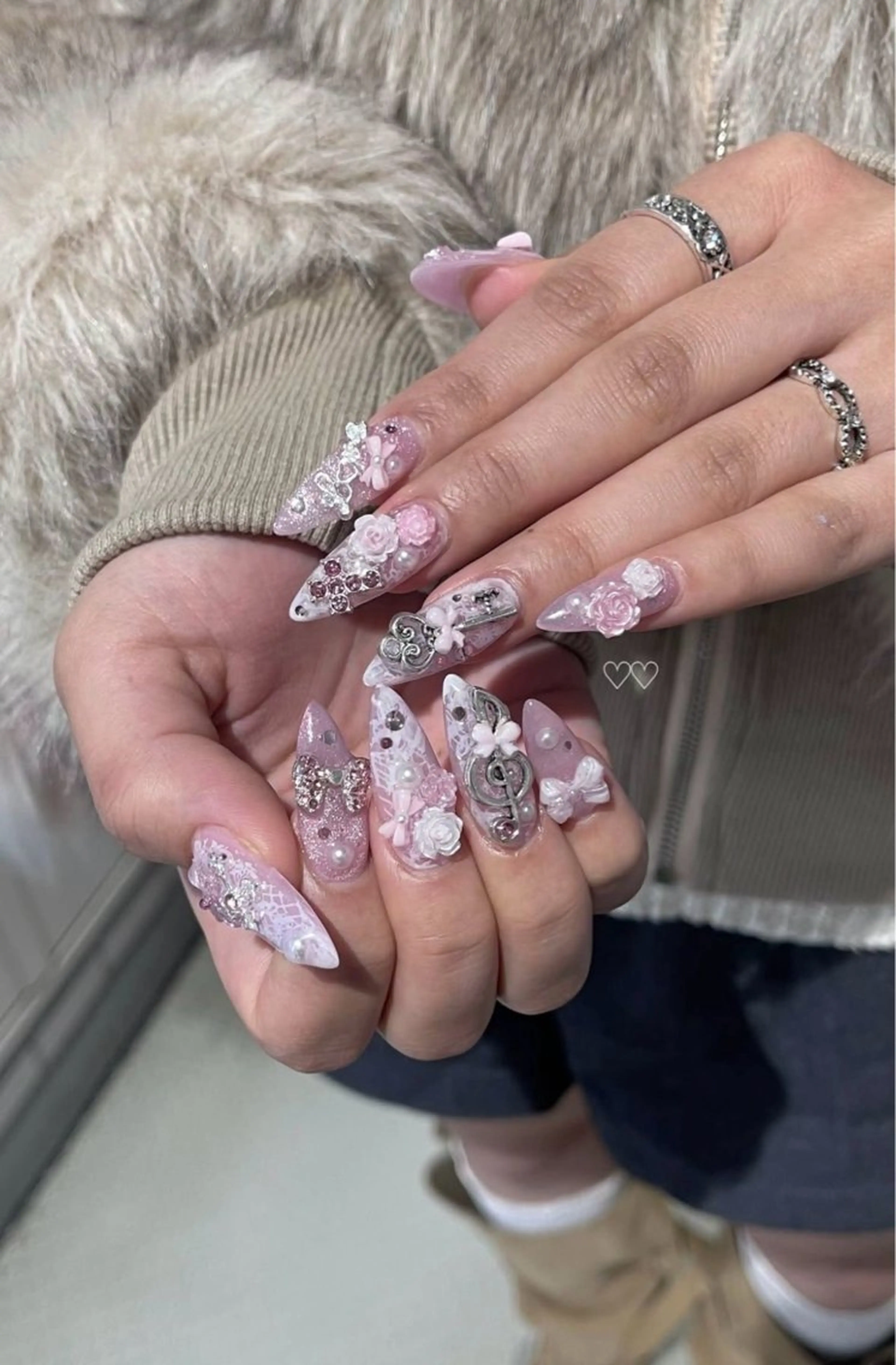 ネイル ガーリー ハート 韓国ネイル ニュアンスネイル リボン Sora nail 長さ出し専門店のネイルデザイン