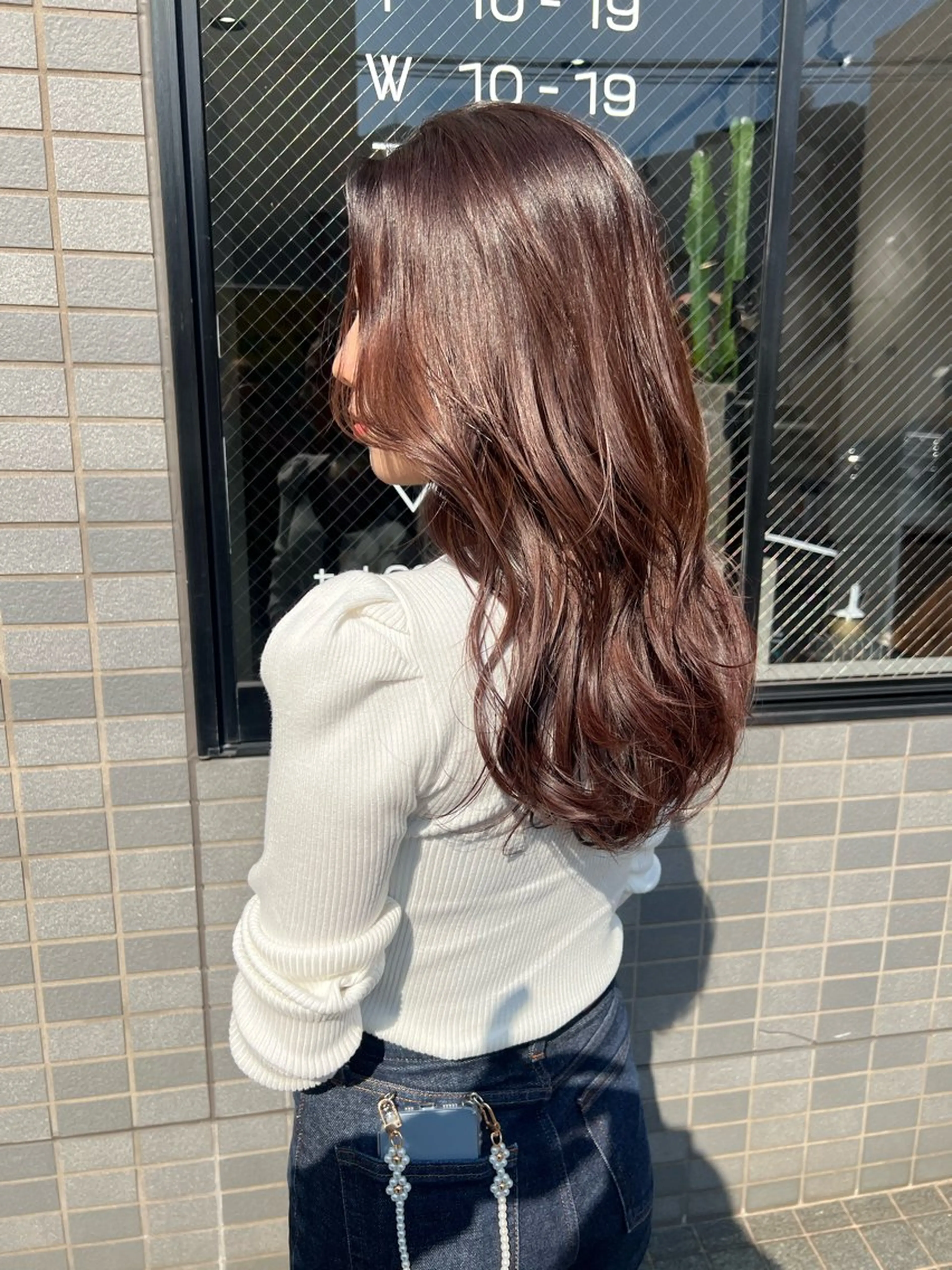 セミロング カラー ヘアカラー トリートメント (h)wim ウィムのヘアスタイル