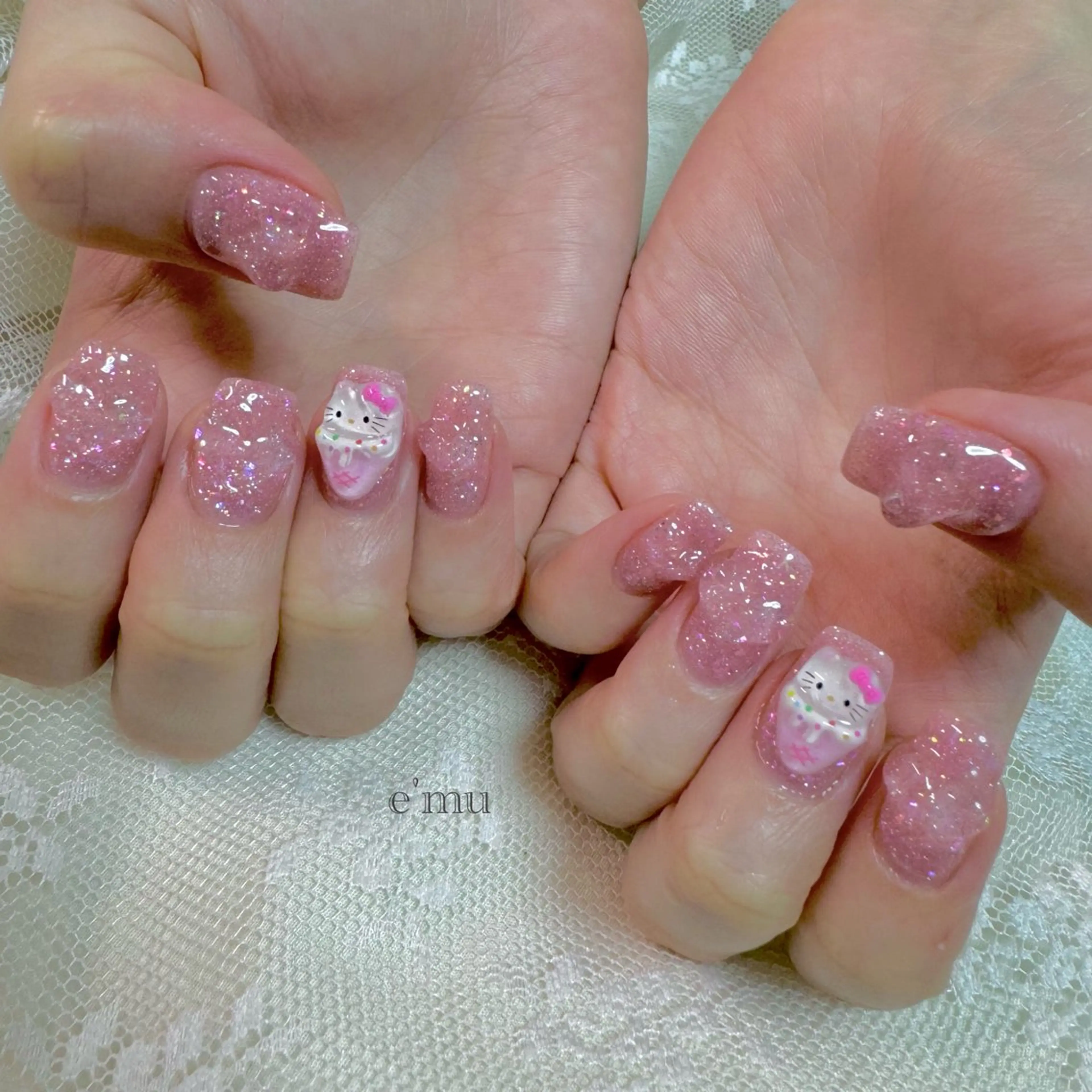 ネイル キラキラネイル ピンク ハンドネイル nail salon e'mu💐のネイルデザイン