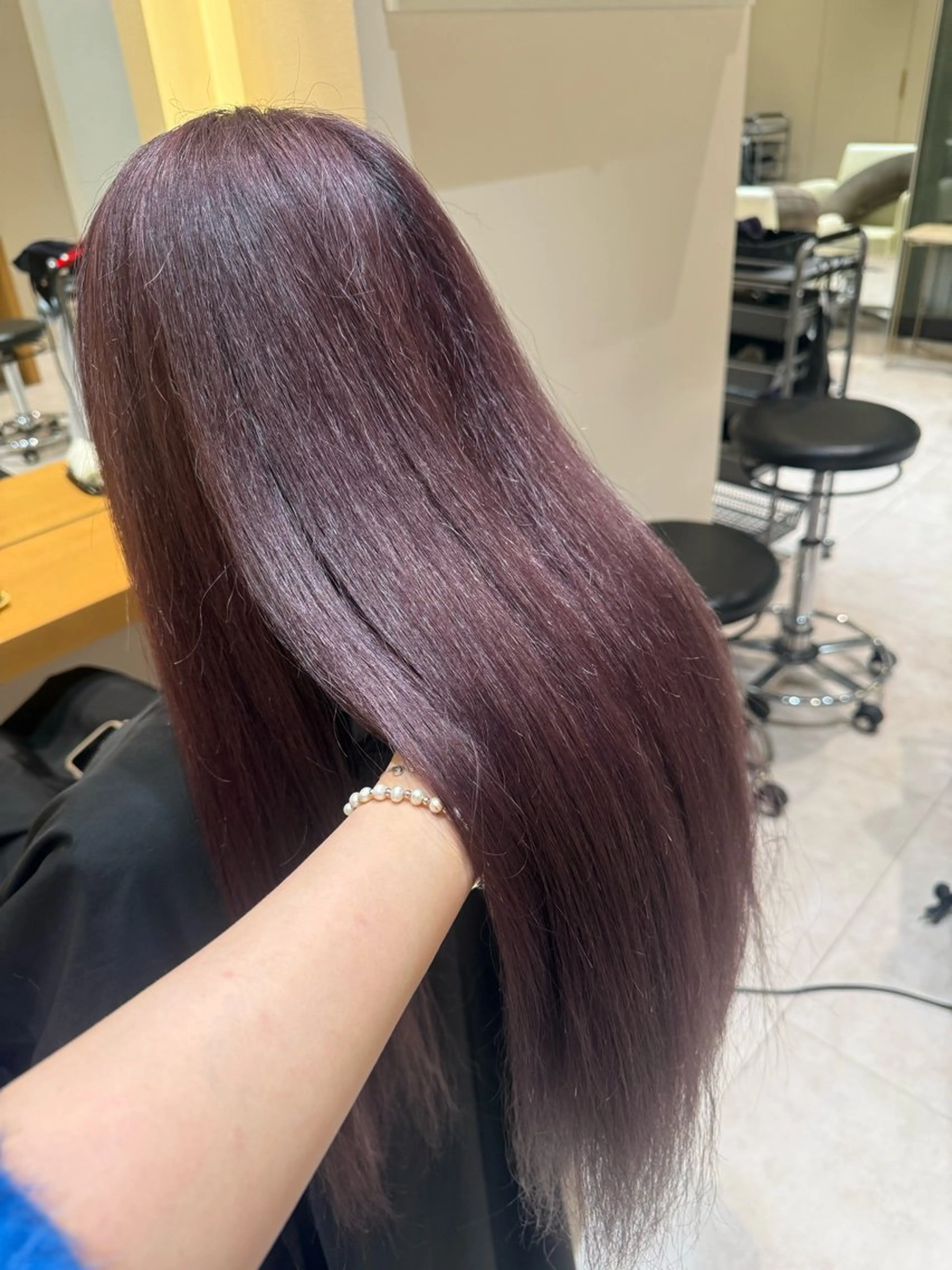 ロング カラー ヘアカラー トリートメント yana /ブリーチモデルのヘアスタイル