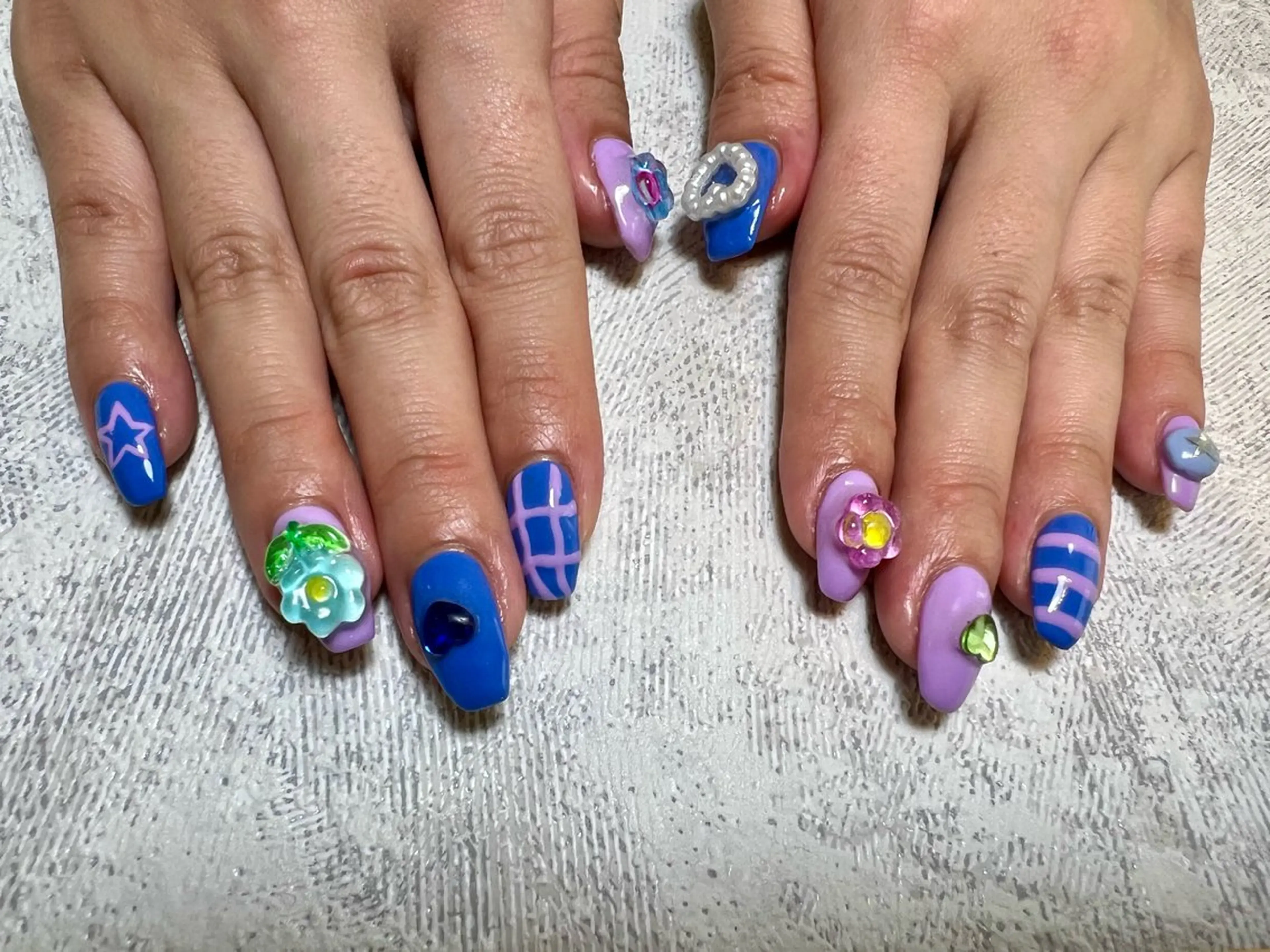 ネイル ハンドネイル 渡邊 亜貴のネイルデザイン