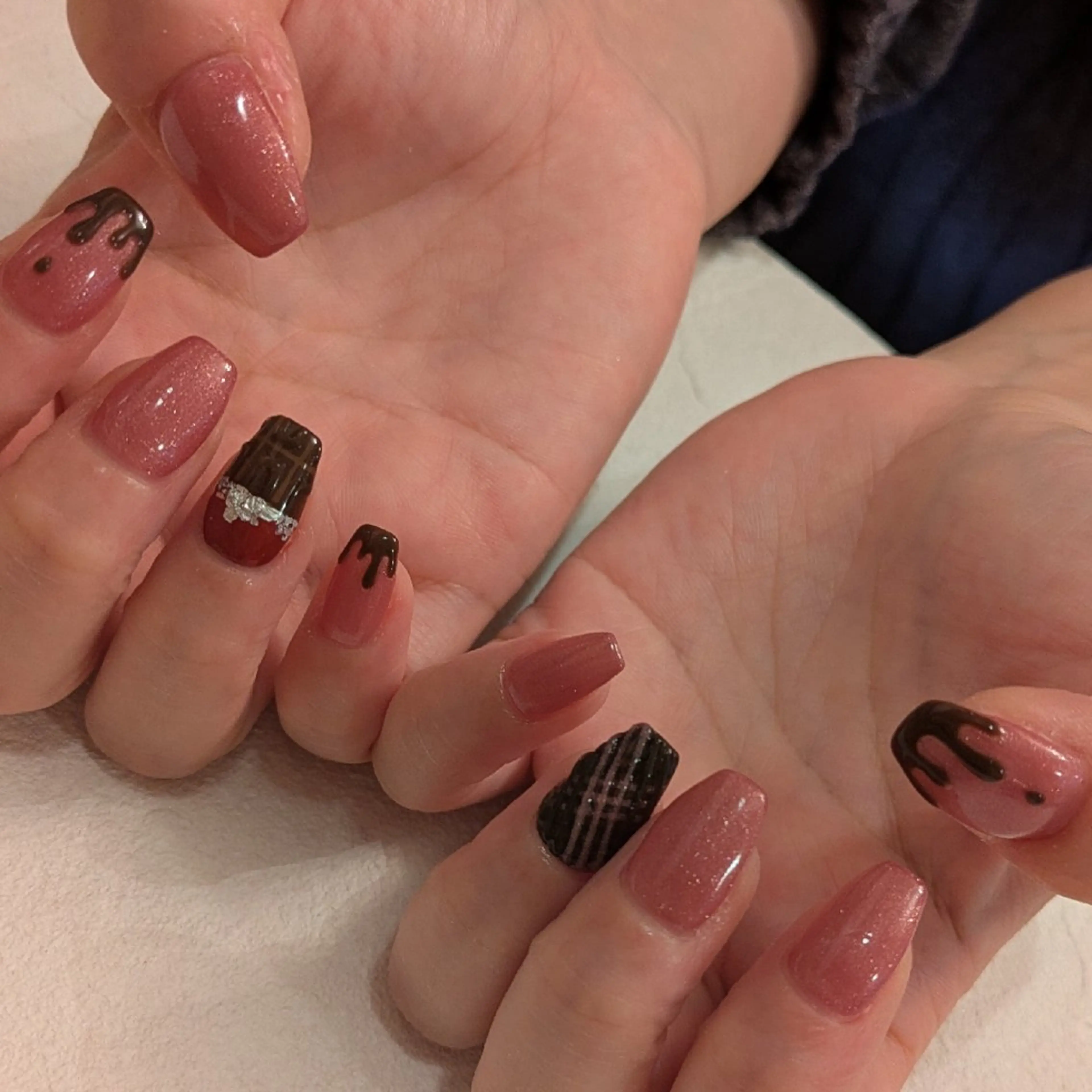 ネイル ジェヌインネイル 河内のネイルデザイン