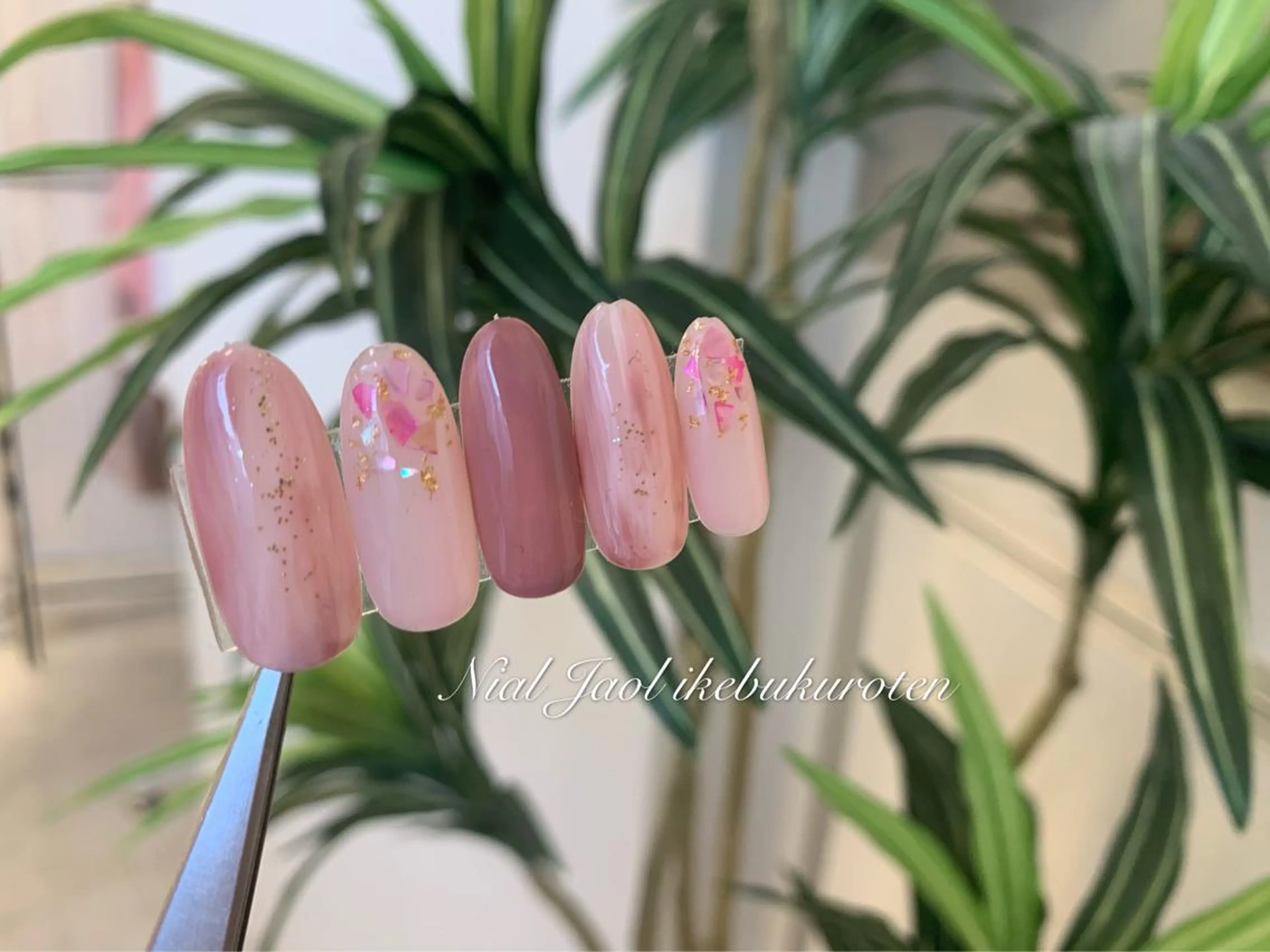 ミディアム nail jaol池袋店所属・ネイルJaol 池袋のネイルデザイン