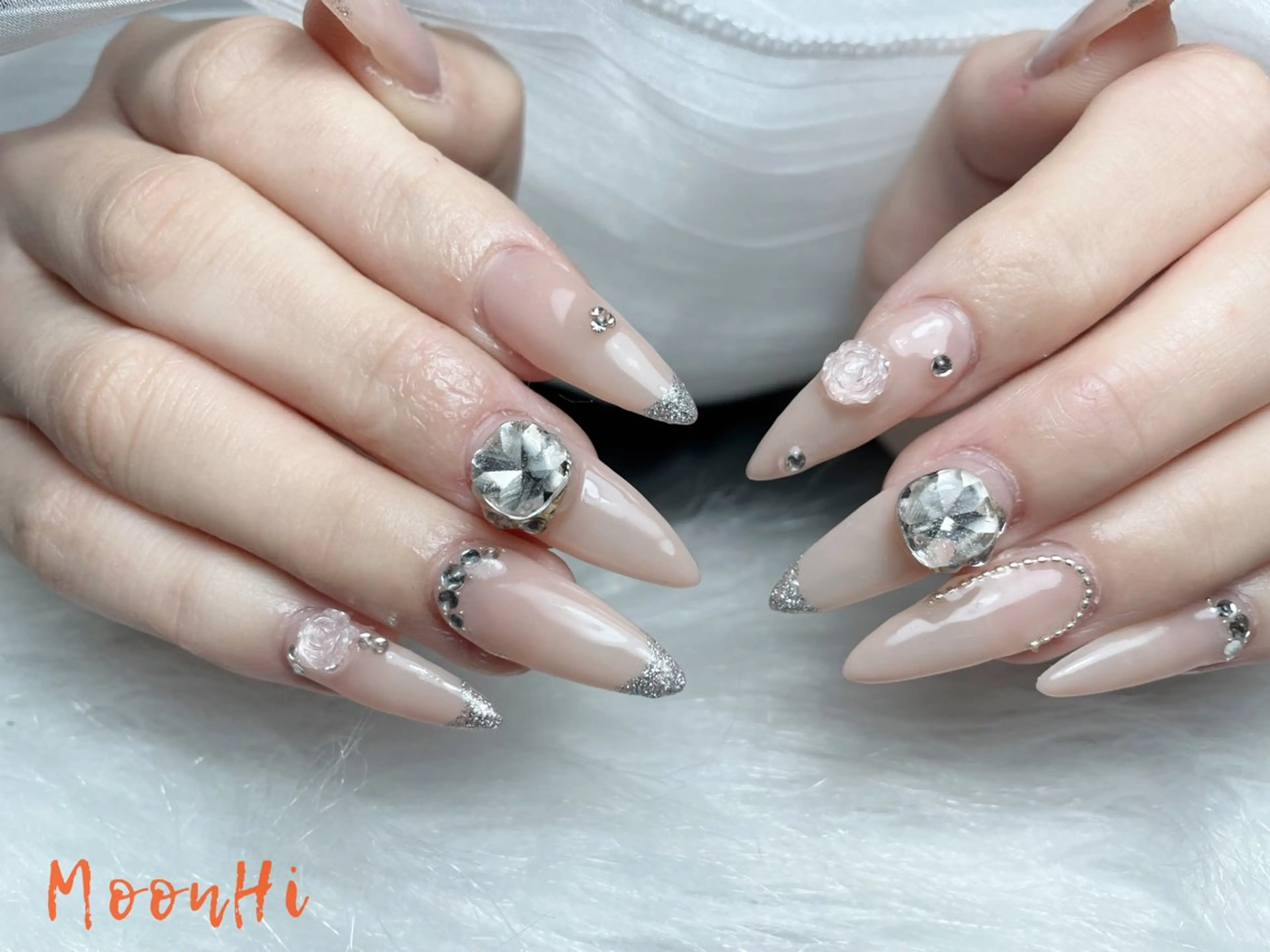 ネイル MoonHi Nail 朝霞台のネイルデザイン