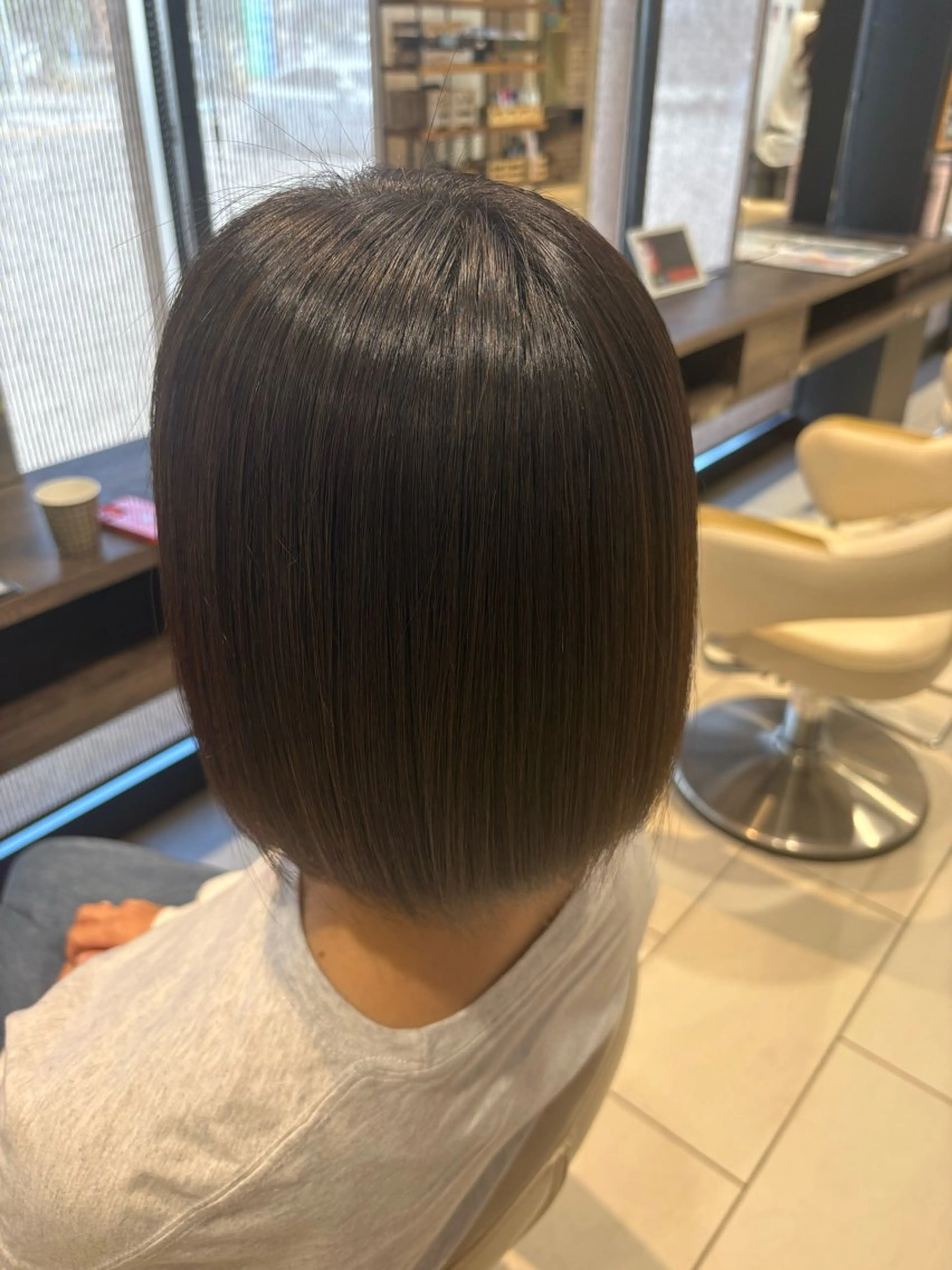 ミディアム 山口 つづみのヘアスタイル