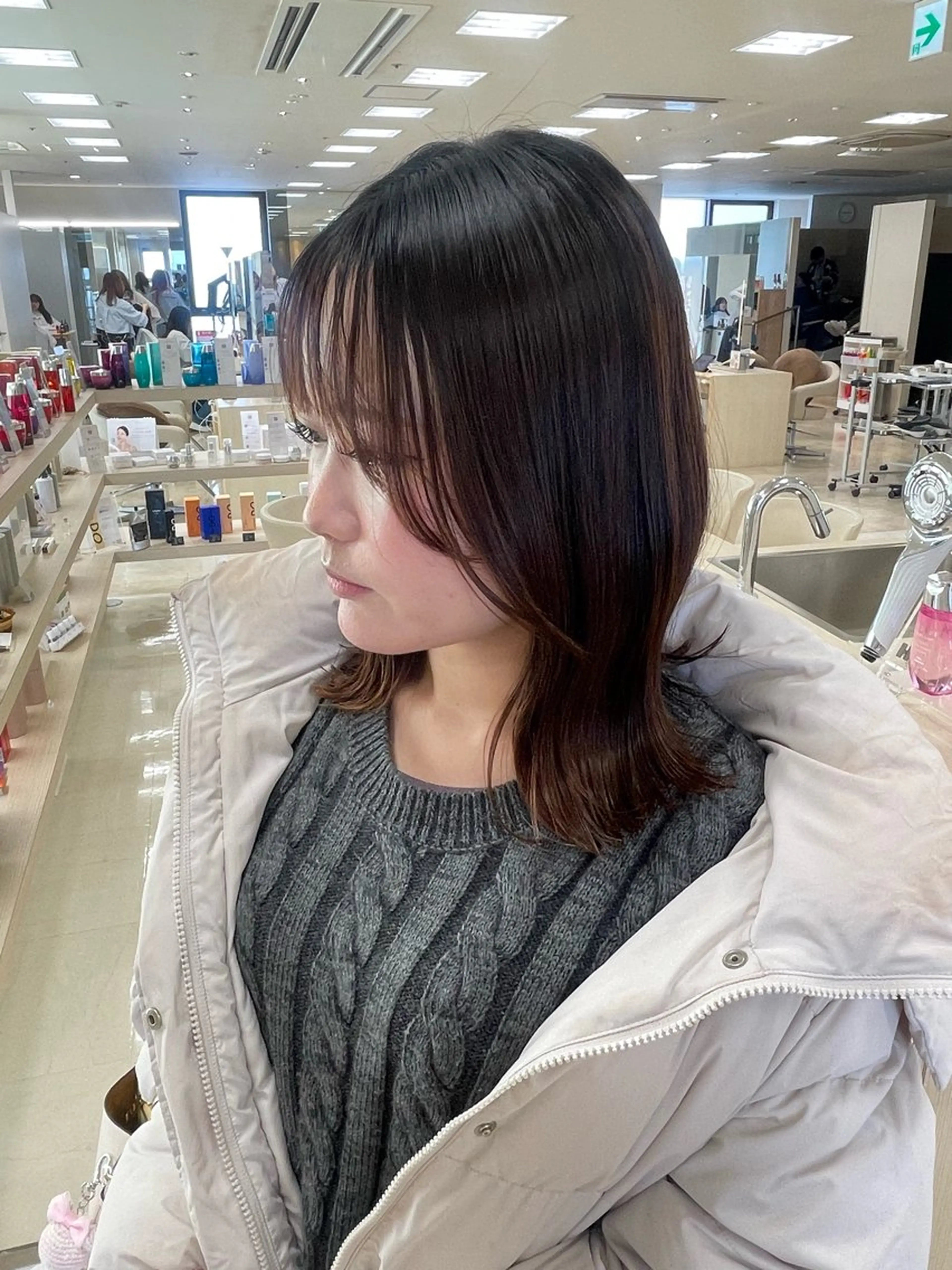 ミディアム 透明感ベージュ🎀 レイヤー/AOのヘアスタイル