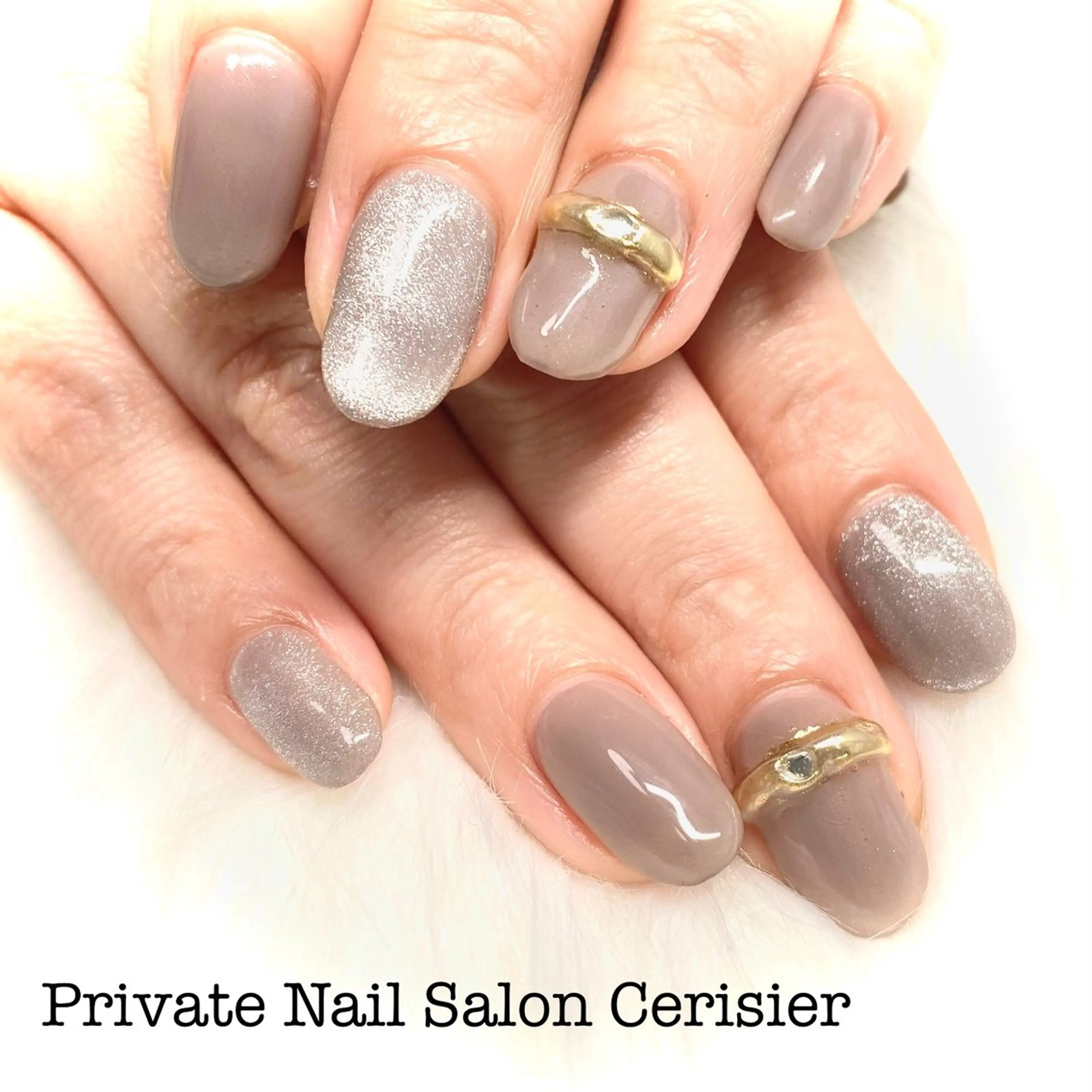 ネイル シンプルネイル Honda Kaoriのネイルデザイン