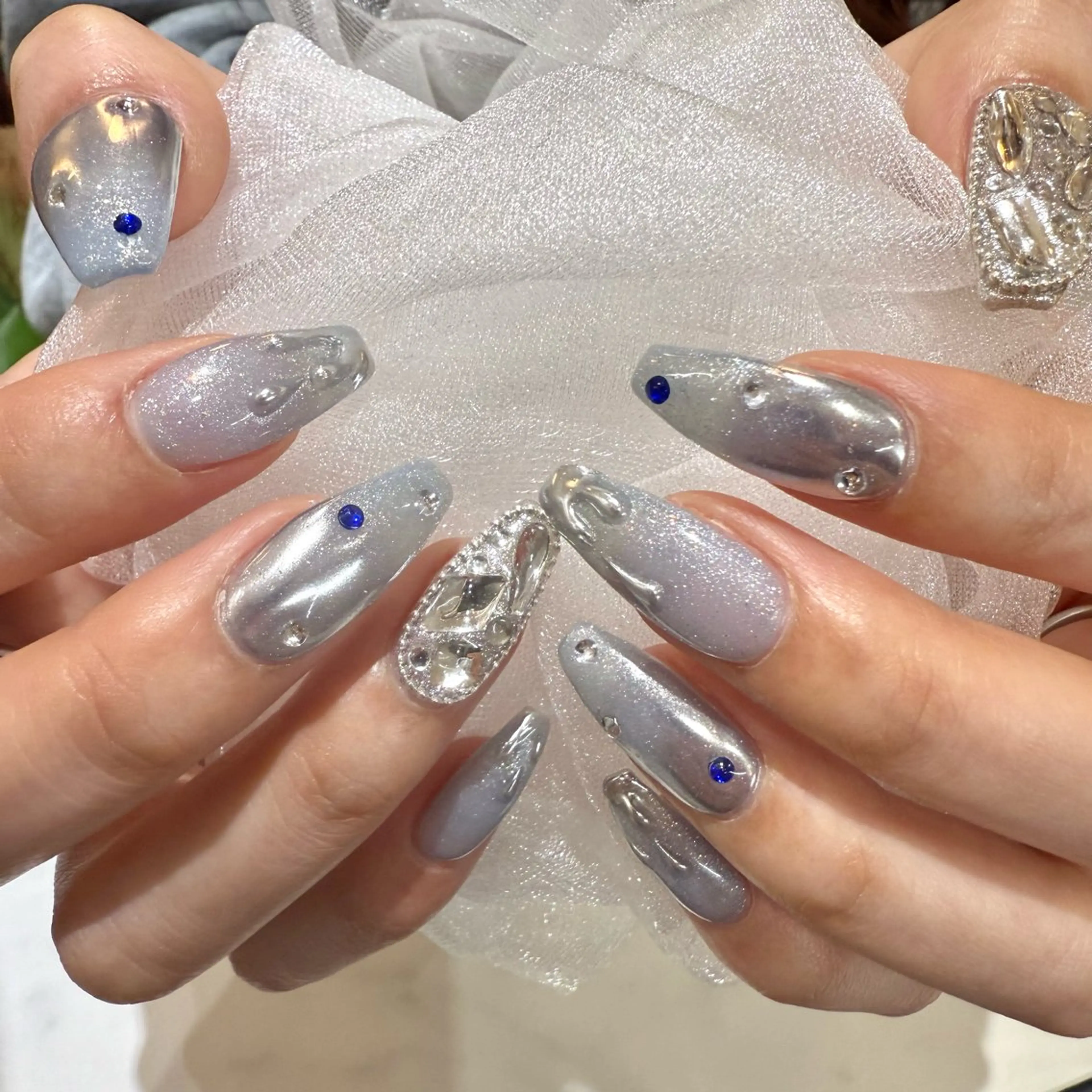 ネイル ハンドネイル 💅🏽 SHIORI🌙のネイルデザイン