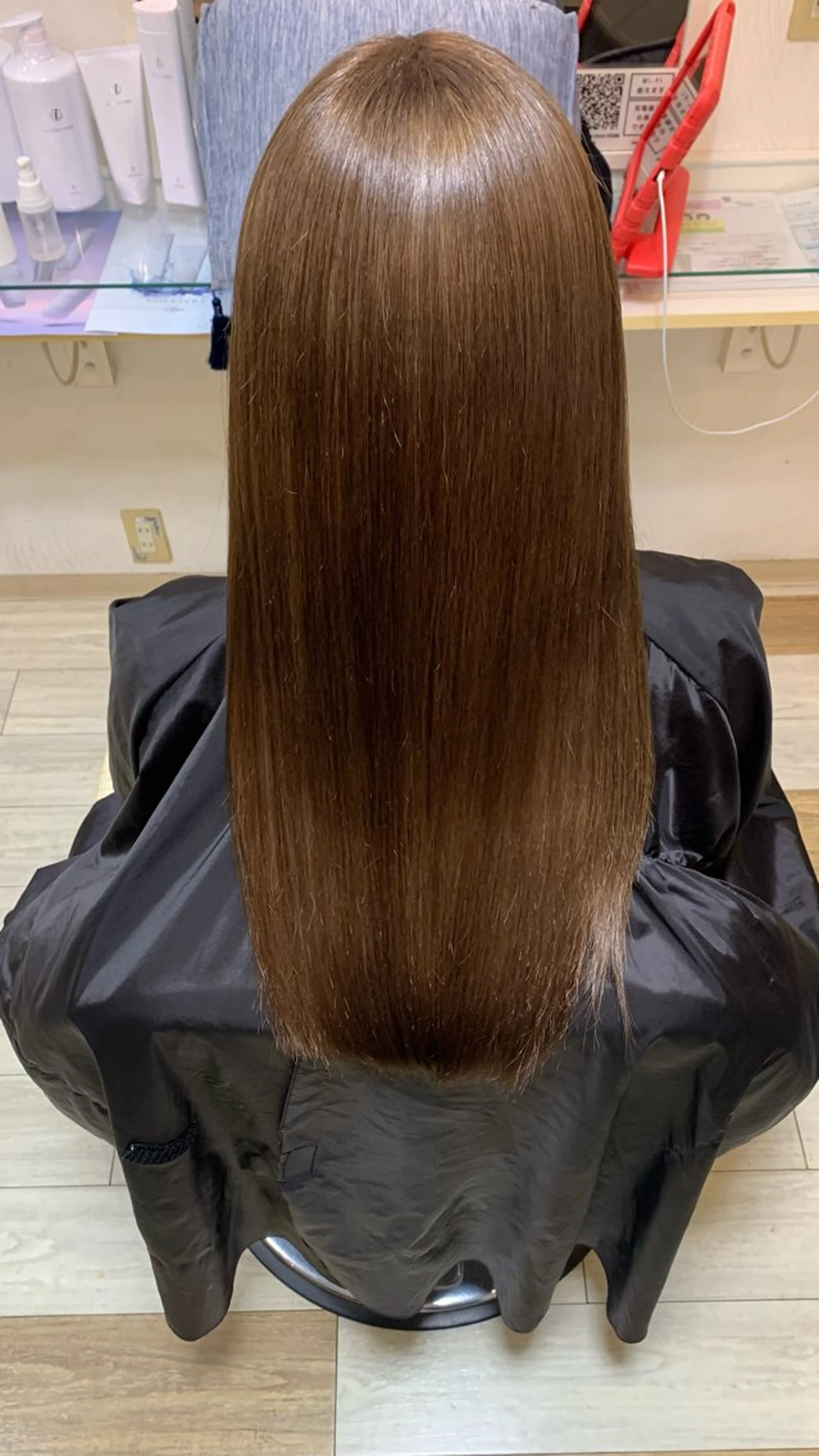 ロング カラー 小比類巻 愛のヘアスタイル