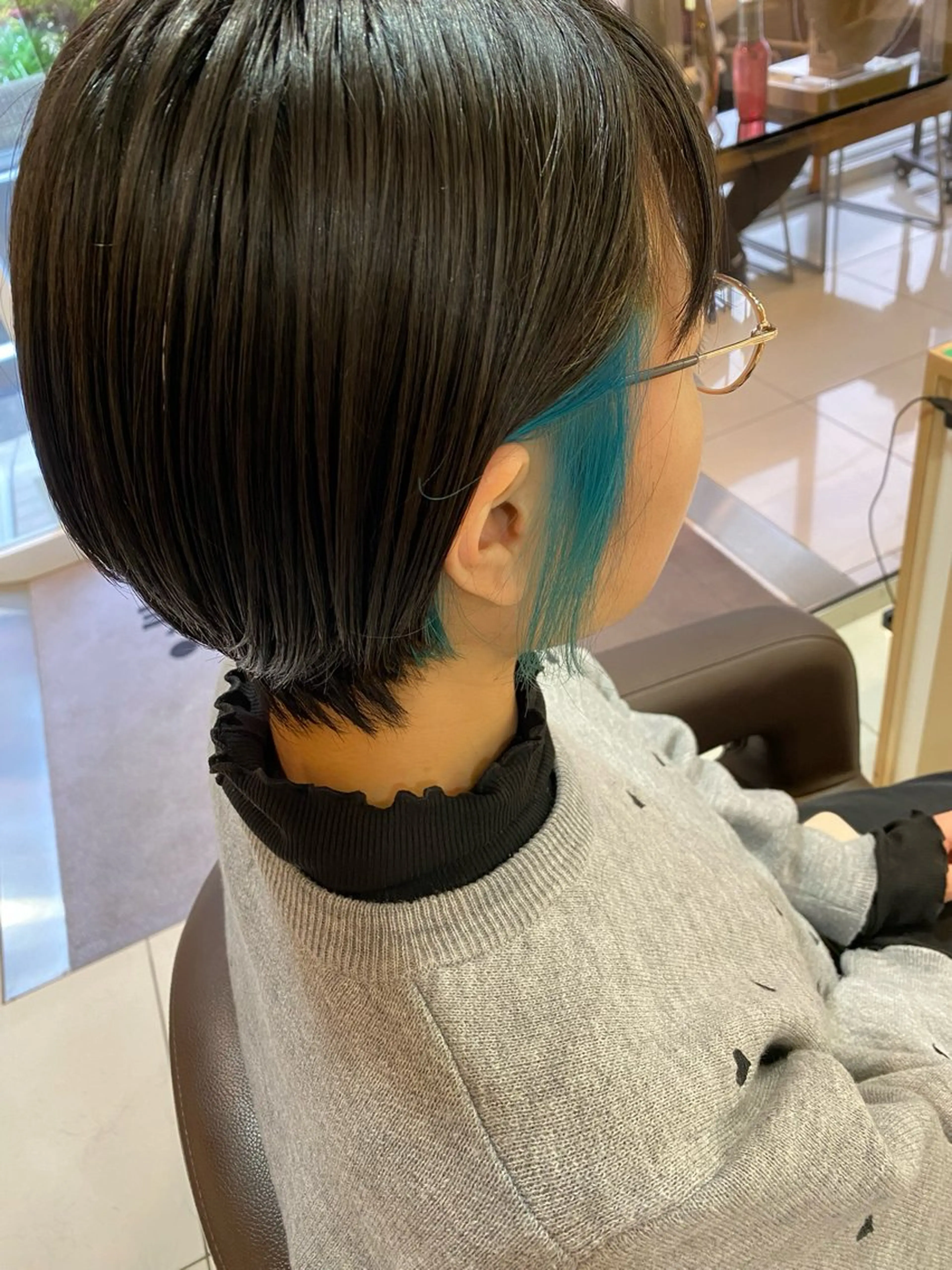 ショート カラー ブリーチ ブルーカラー 波巻き/メンズ/ ショート/☆いとみなのヘアスタイル