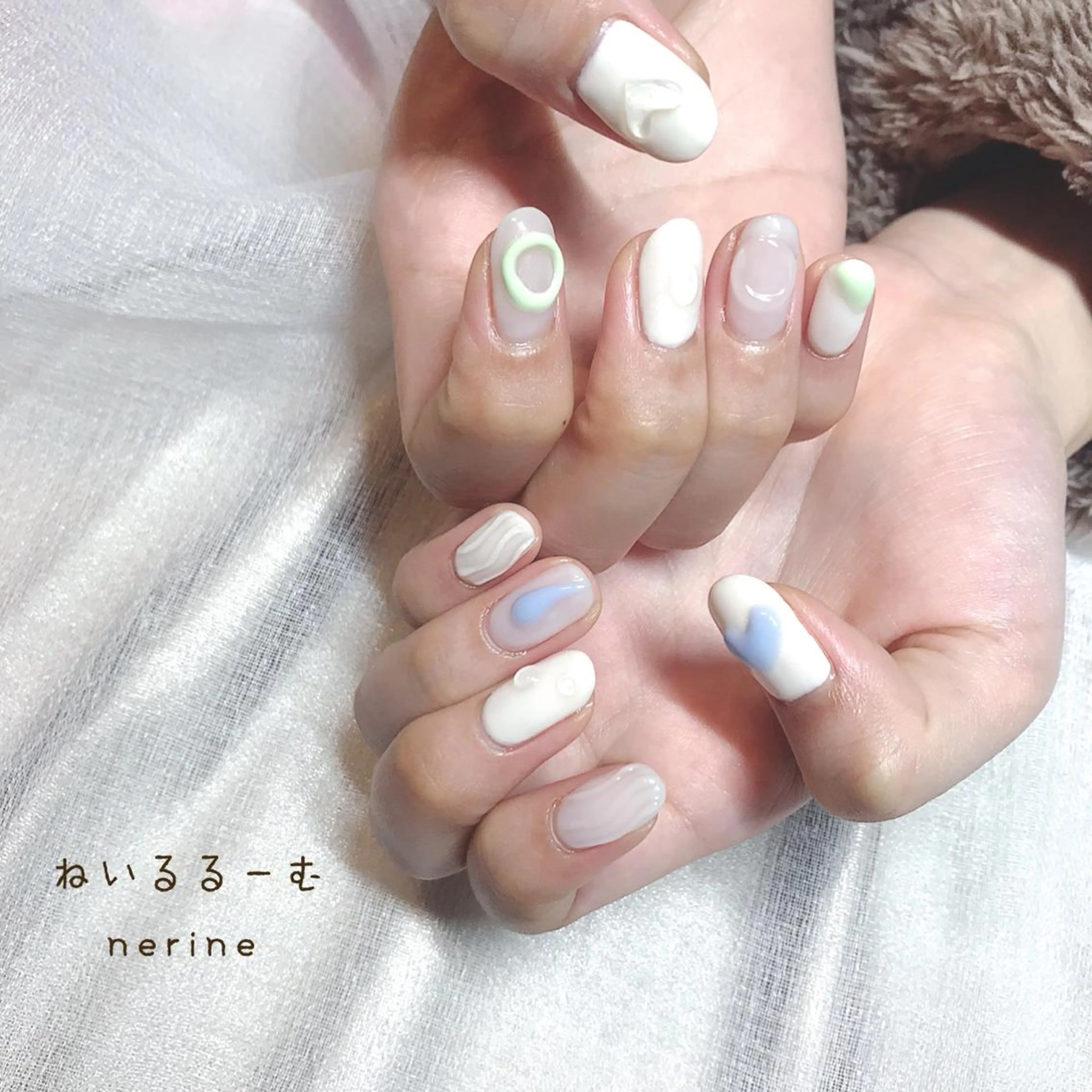 ネイル NAILST Naomiのネイルデザイン