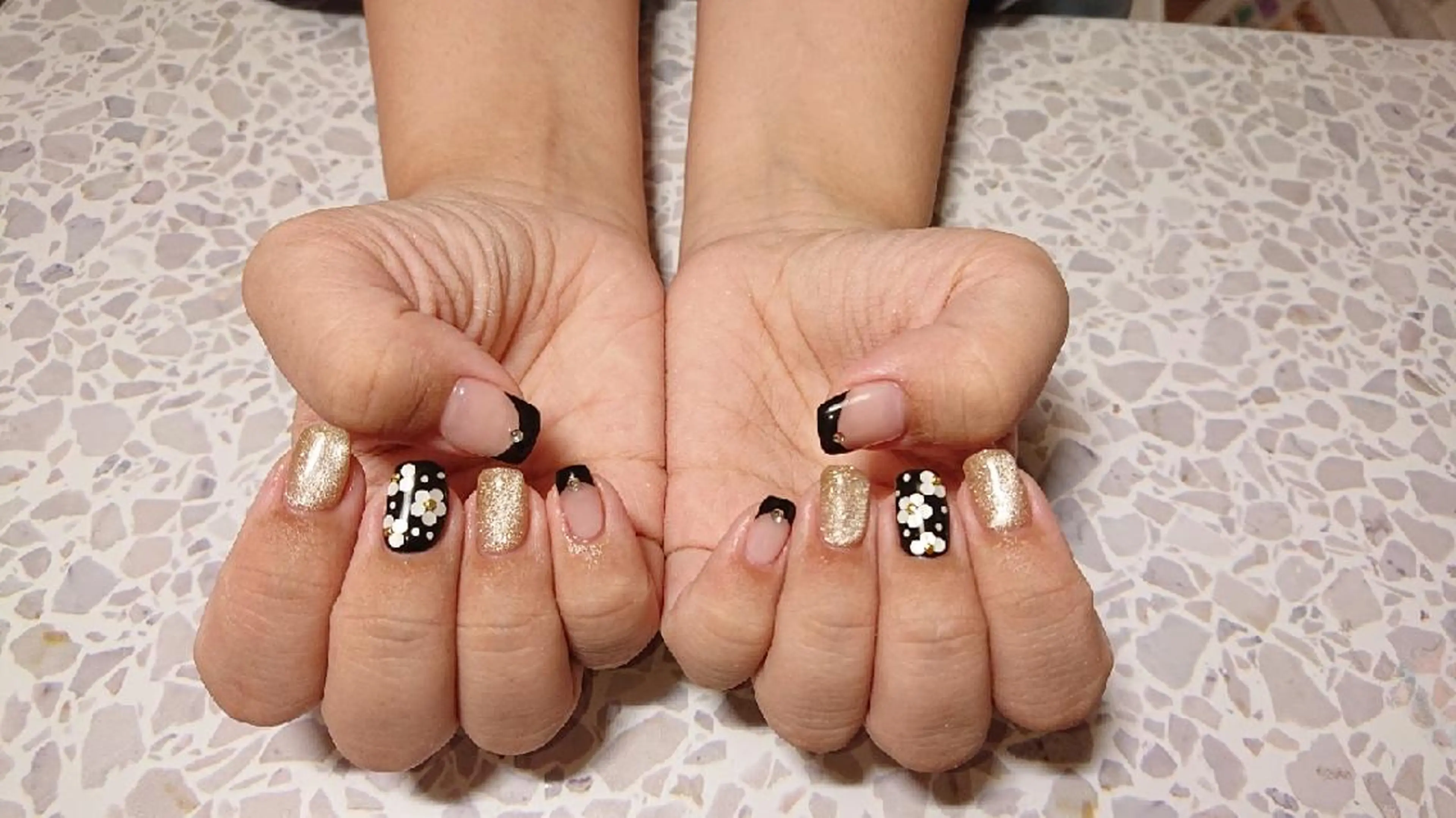 ネイル JEWEL nailのネイルデザイン