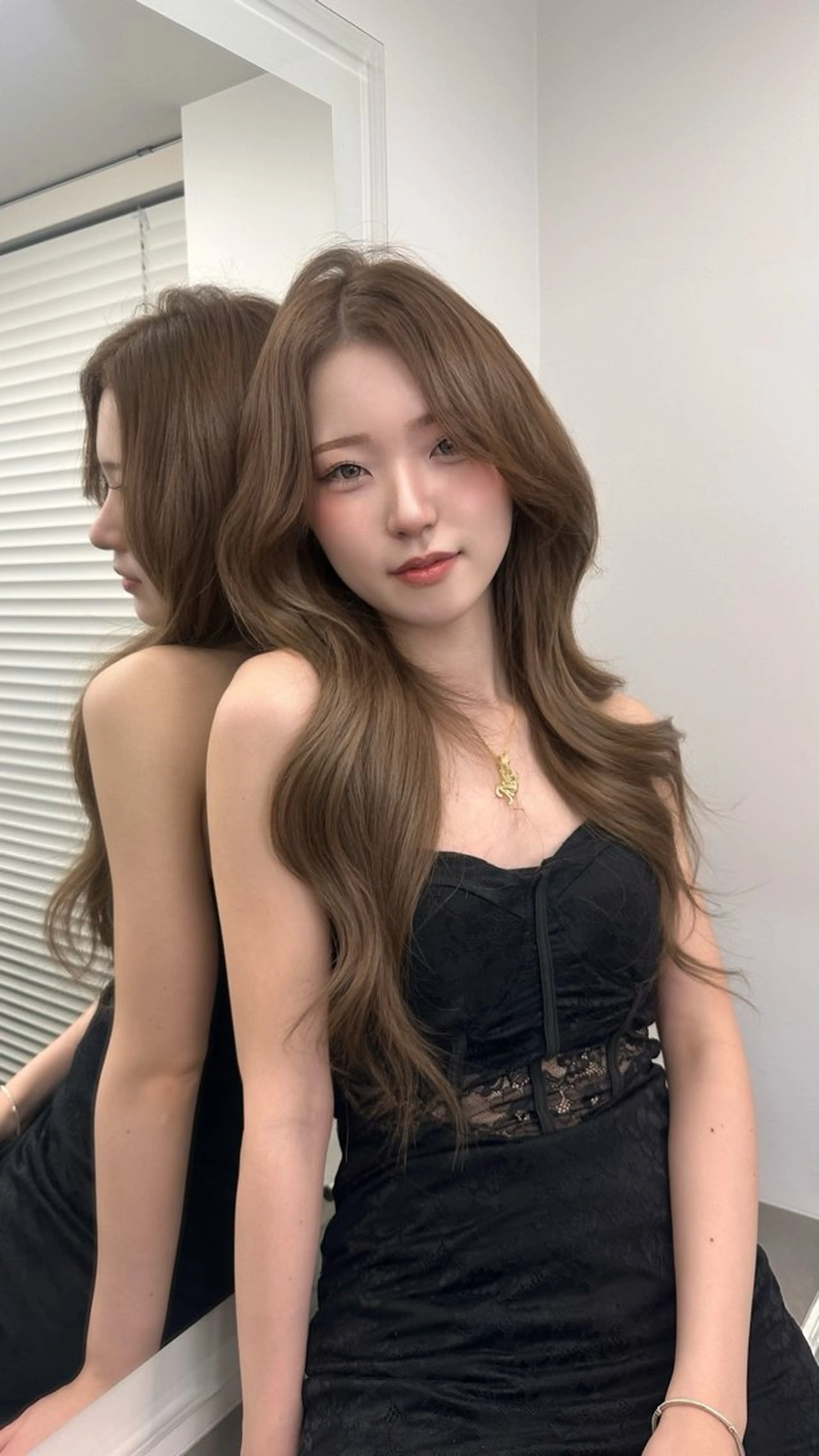 ロング カラー ヘアカラー ヘアセット 上品モテヘア🩶 karen🩶のヘアスタイル