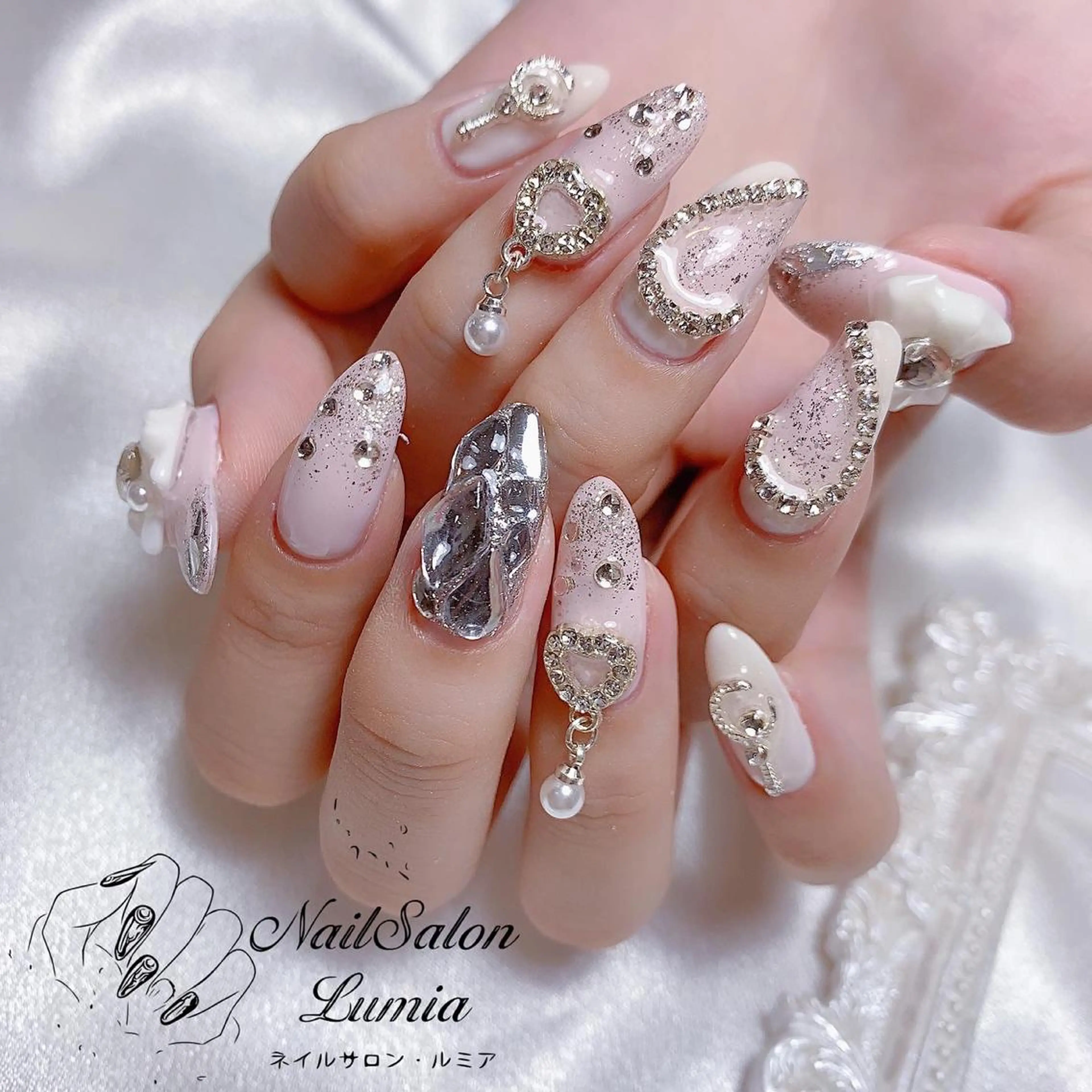 ネイル ハンドネイル ネイルサロン ルミア Lumia 店長のネイルデザイン