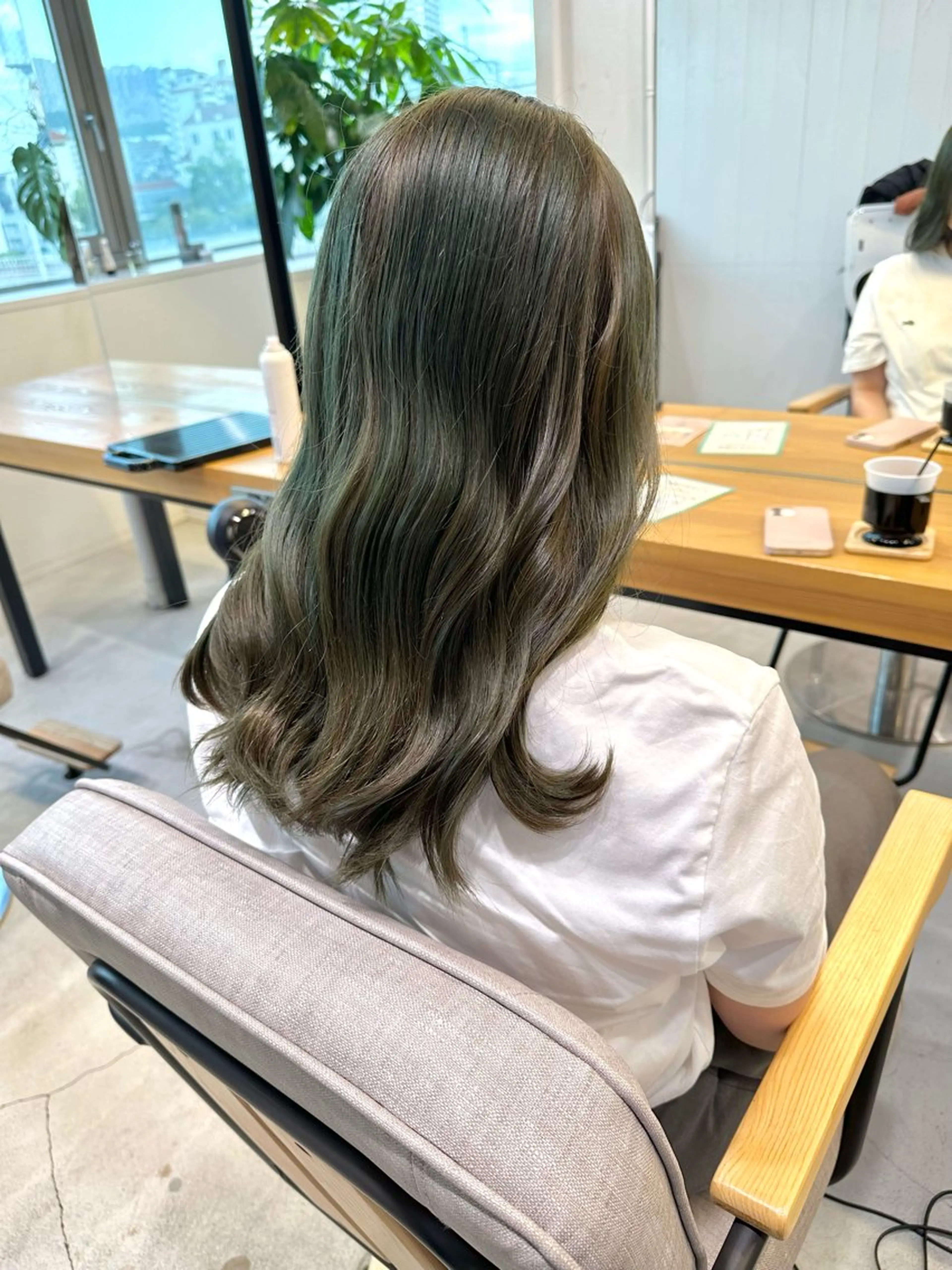 セミロング カット ヘアカラー トリートメント 上野湧太 髪質改善/艶カラーのヘアスタイル