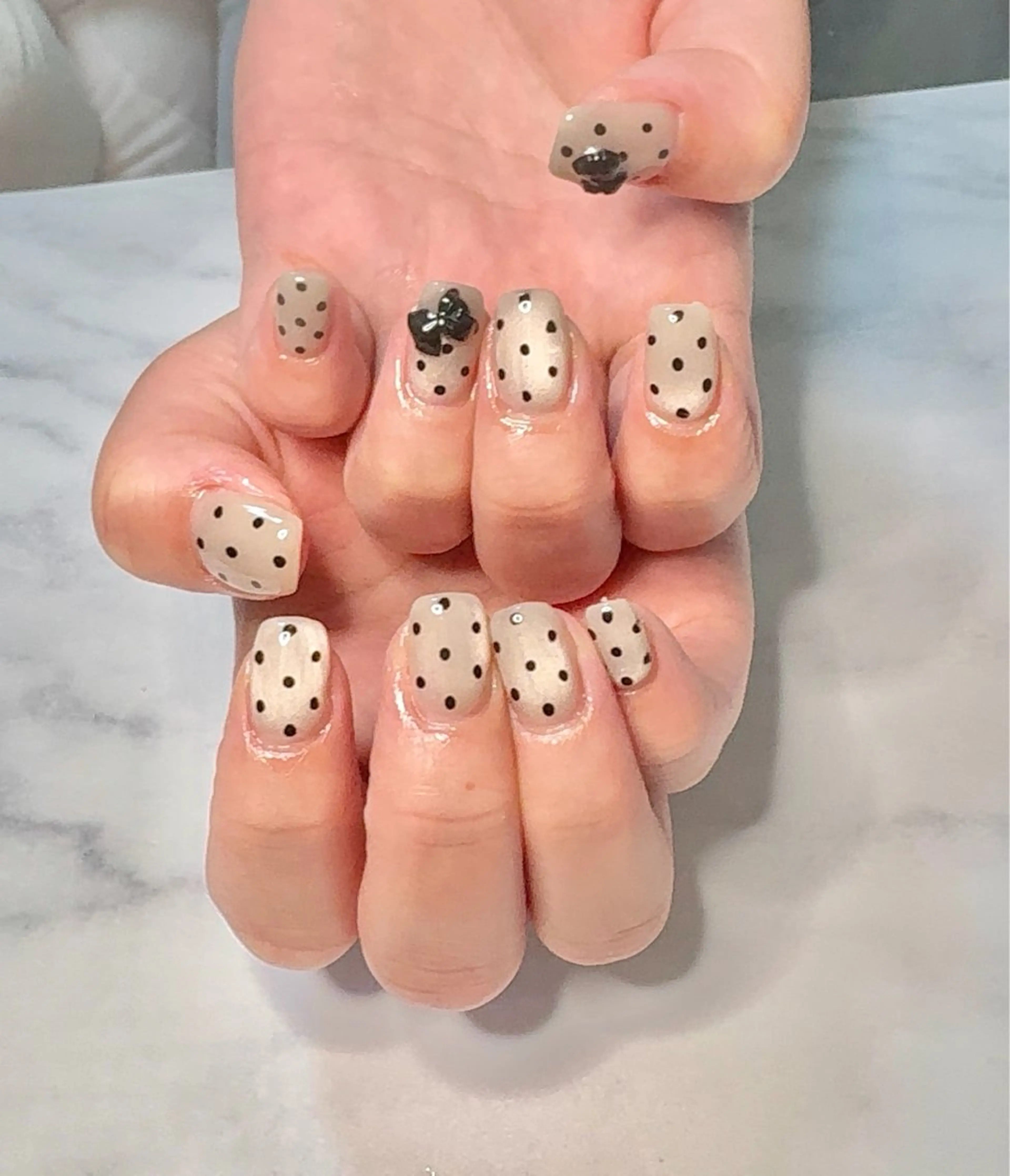 ネイル マグネットネイル ハンドネイル ハンドケア Nail Salon Repos【ルポ】のネイルデザイン